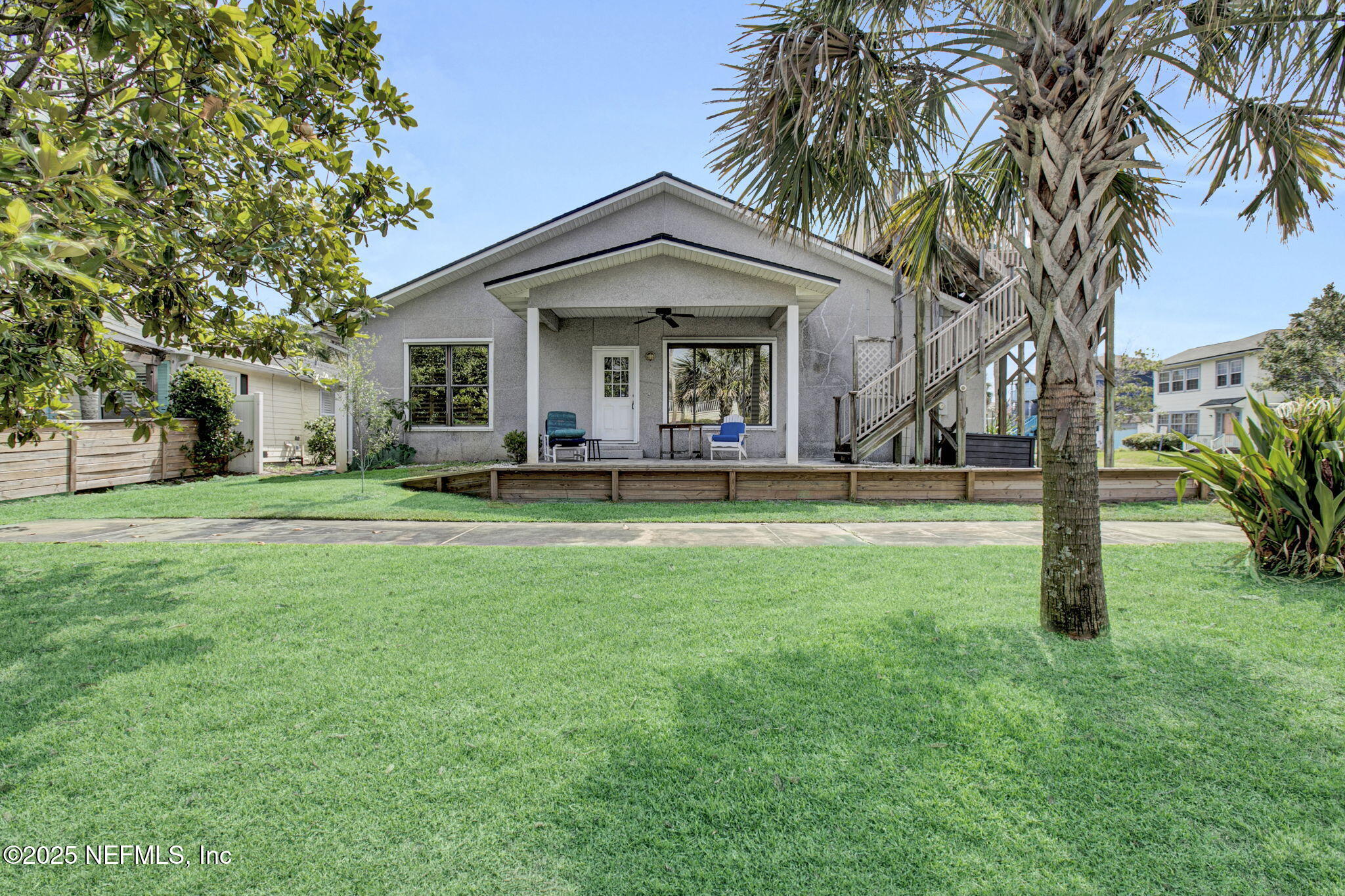 120 LORA Street