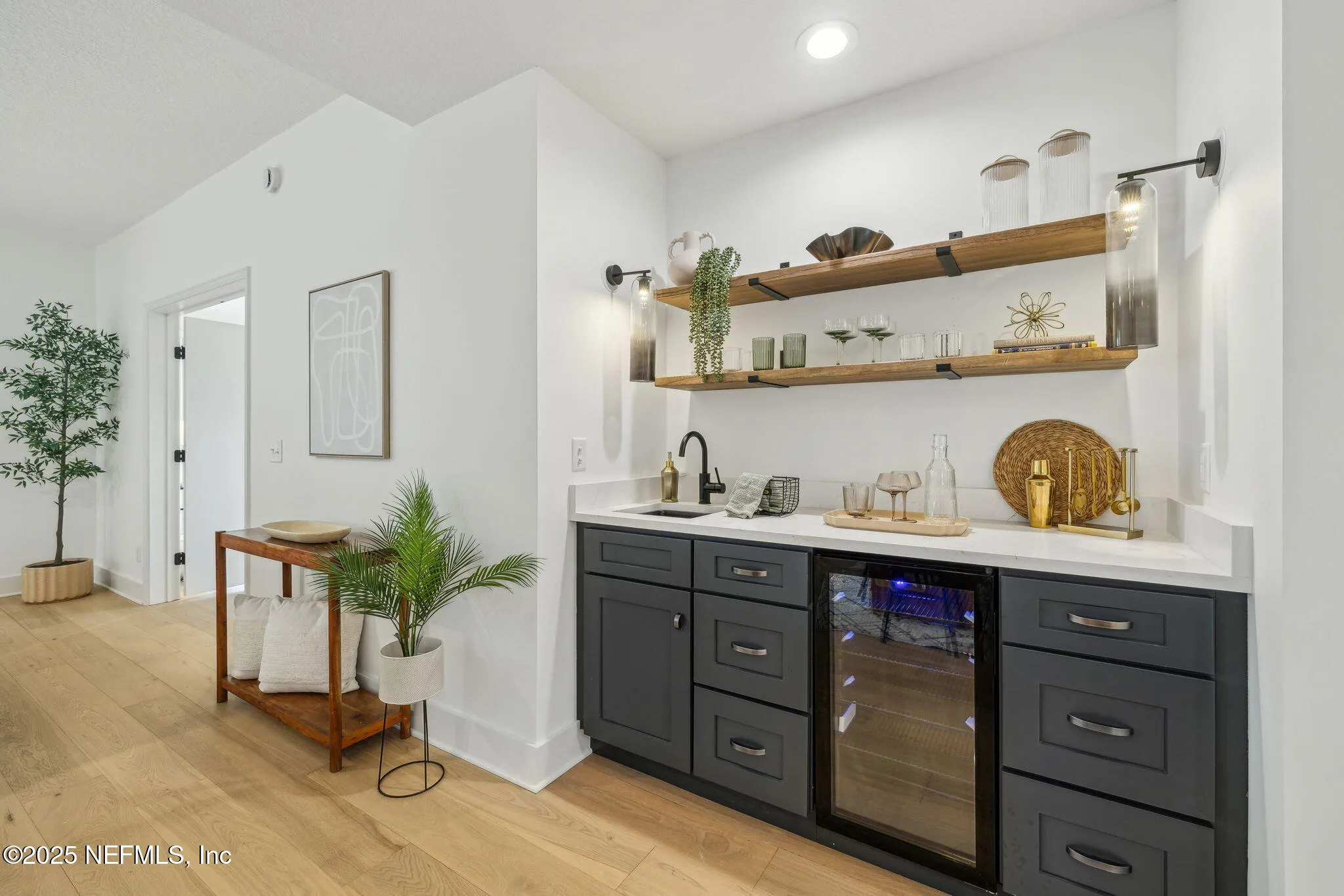 Jacksonville, Florida 32217, United States, 3 Bedrooms Bedrooms, ,2 BathroomsBathrooms,Residential,Active,198811