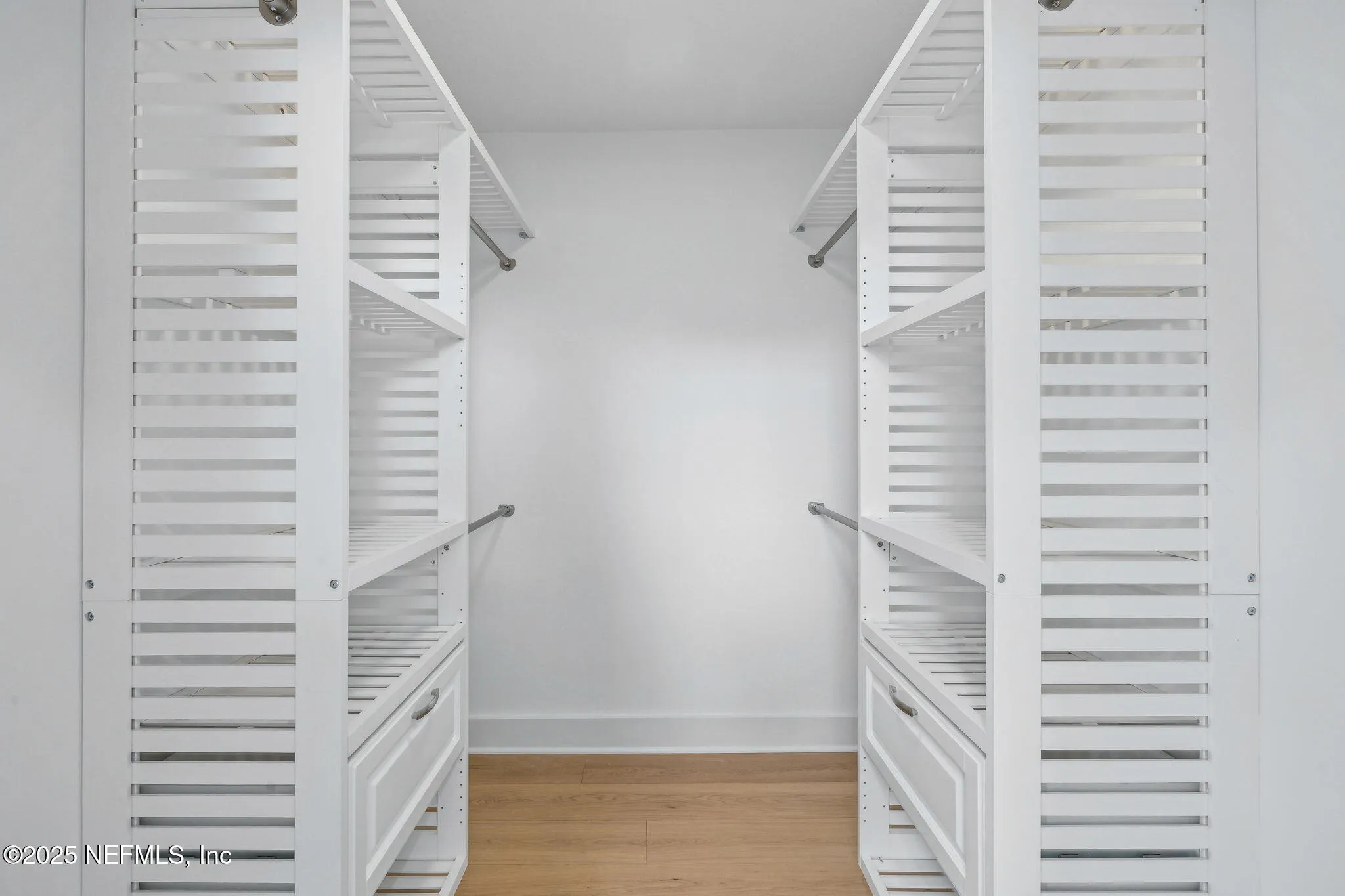 Jacksonville, Florida 32217, United States, 3 Bedrooms Bedrooms, ,2 BathroomsBathrooms,Residential,Active,198811