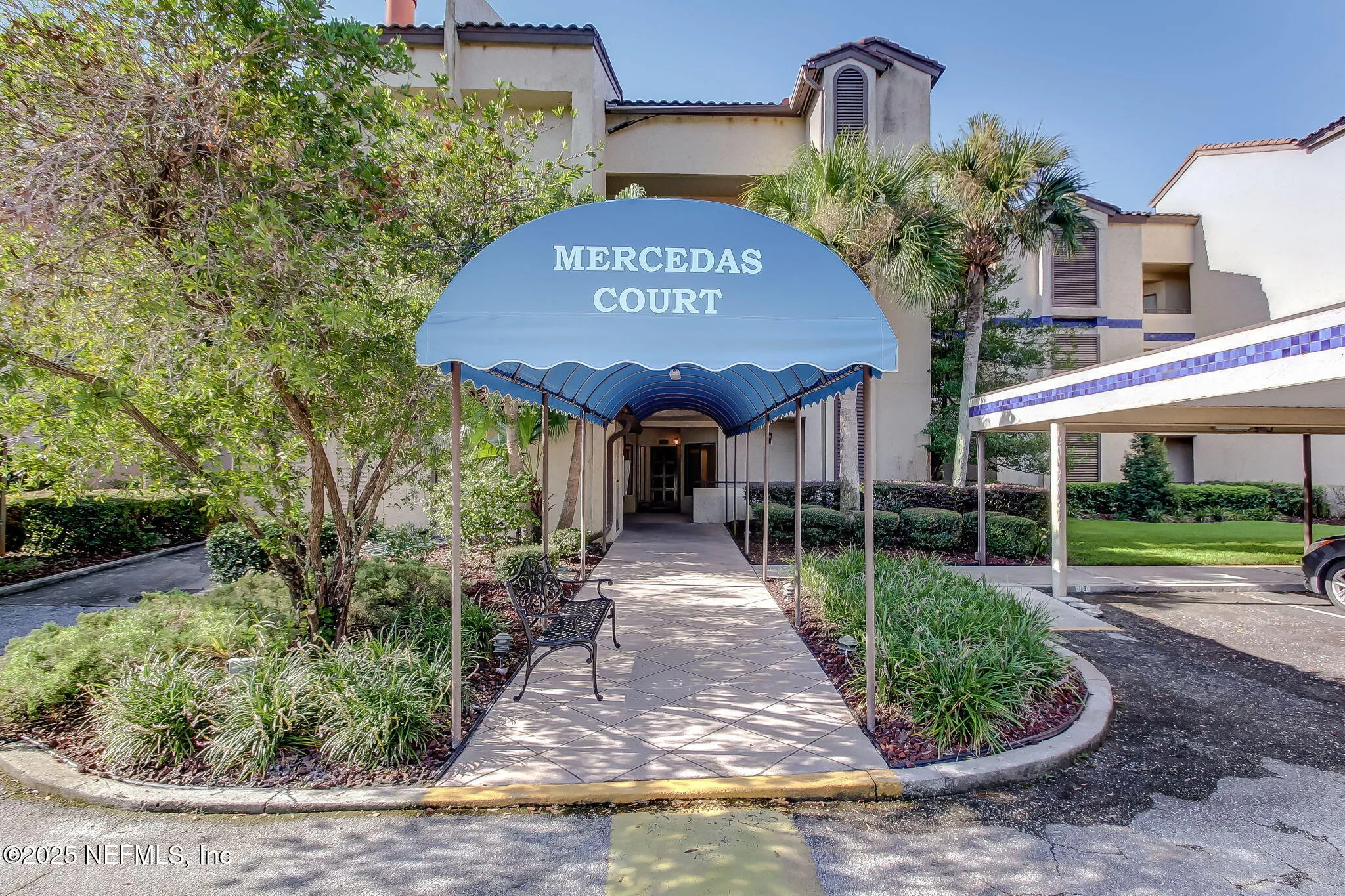 Jacksonville, Florida 32217, United States, 3 Bedrooms Bedrooms, ,2 BathroomsBathrooms,Residential,Active,198811