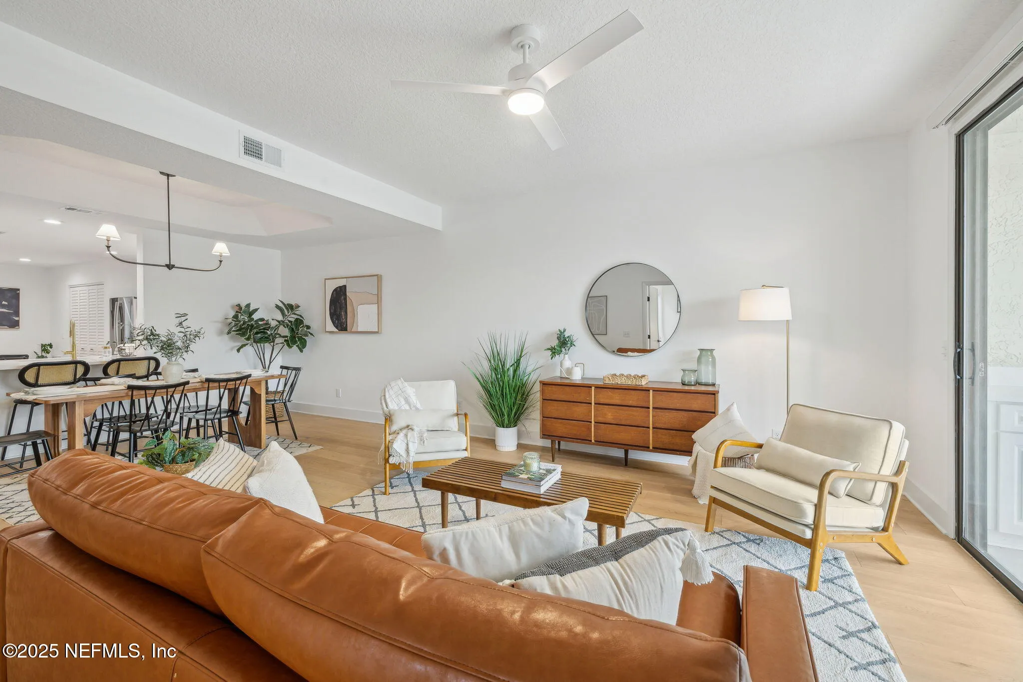 Jacksonville, Florida 32217, United States, 3 Bedrooms Bedrooms, ,2 BathroomsBathrooms,Residential,Active,198811