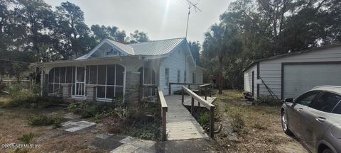 A home in Pomona Park