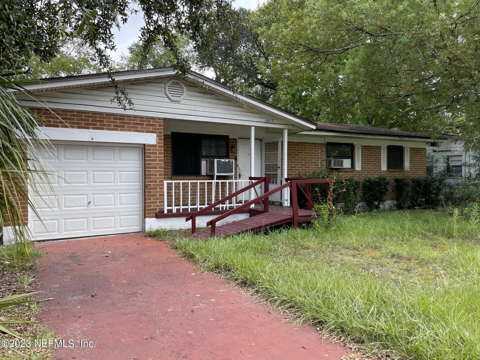 Jacksonville, FL home for sale located at 6845 RHODE ISLAND Drive E, Jacksonville, FL 32209