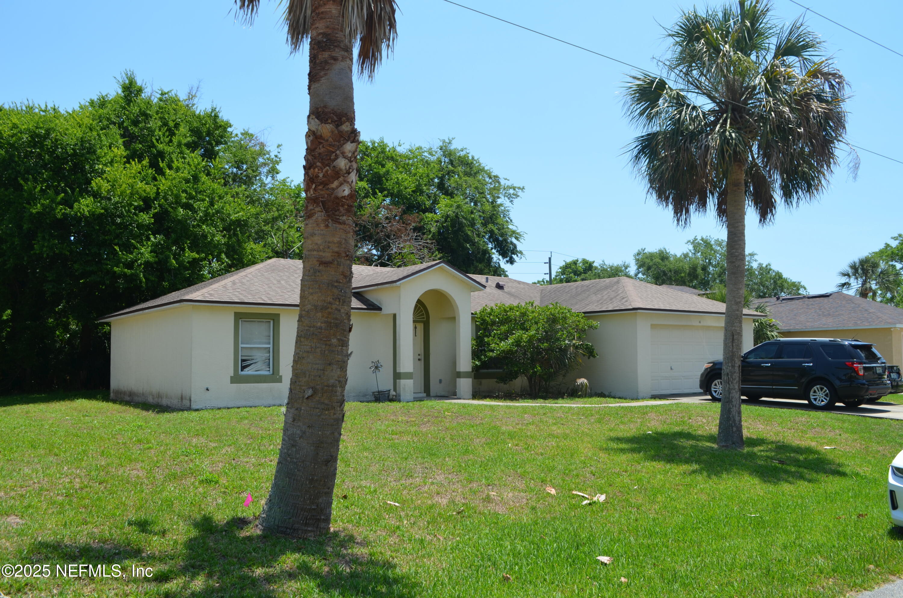 16 CORAL REEF Court N