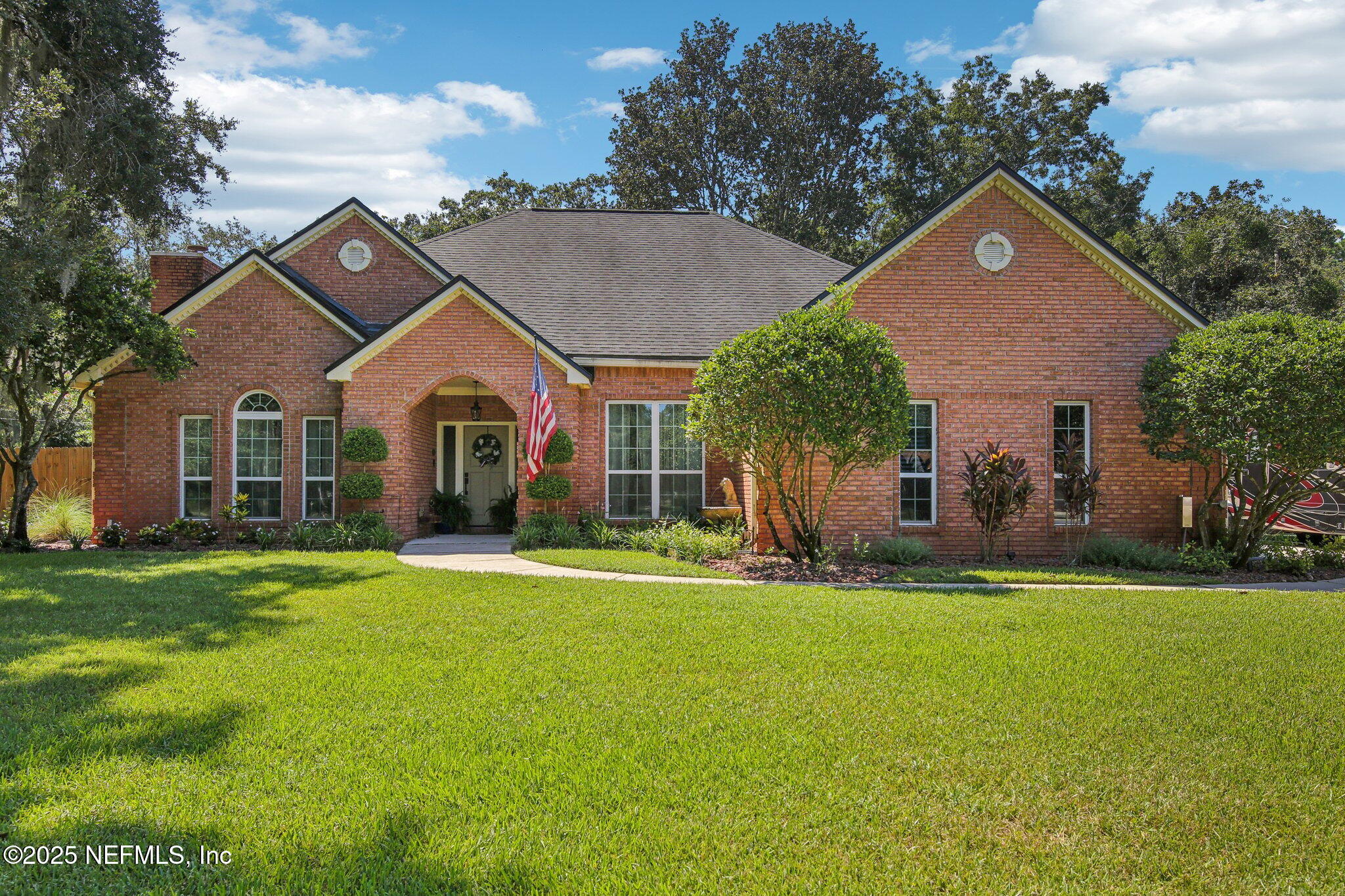 1747 SOUTHPOINT Cove