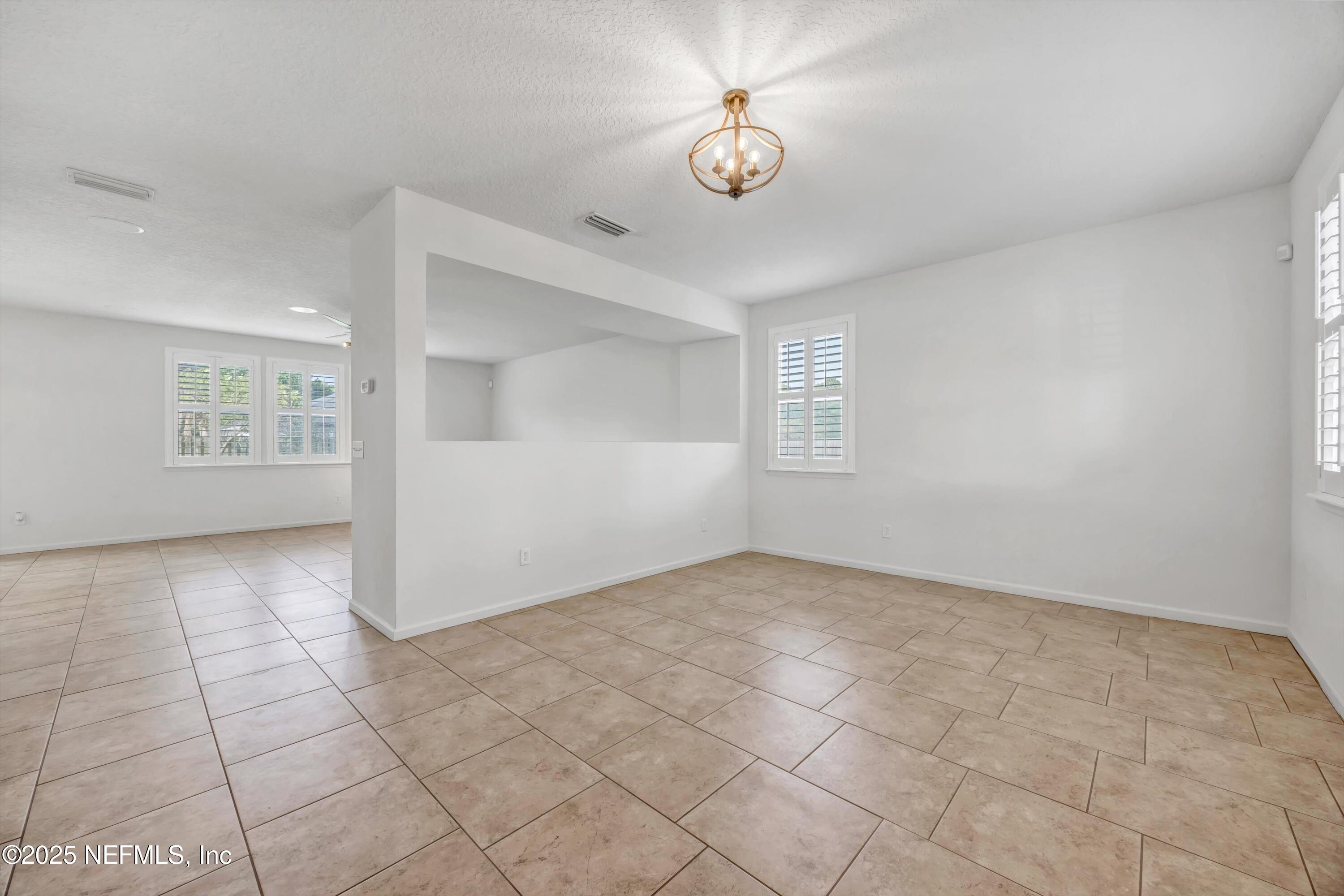 1457 HEATHER Court