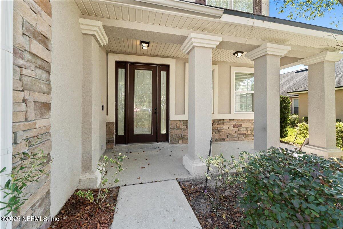 2099 CLUB LAKE Drive