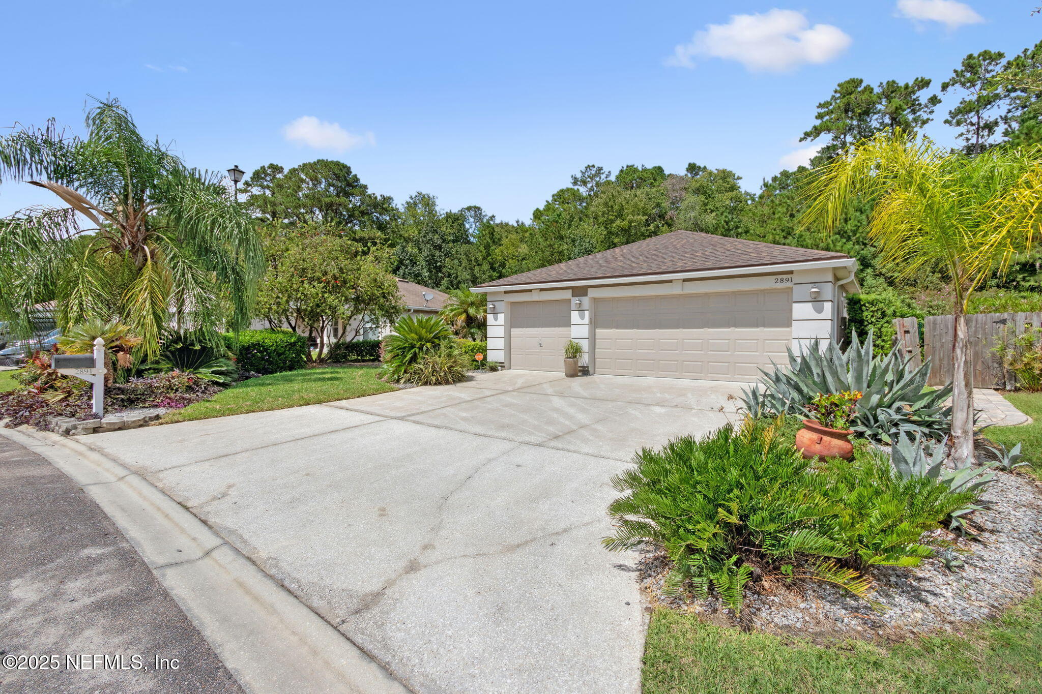 2891 WOODSTONE Drive