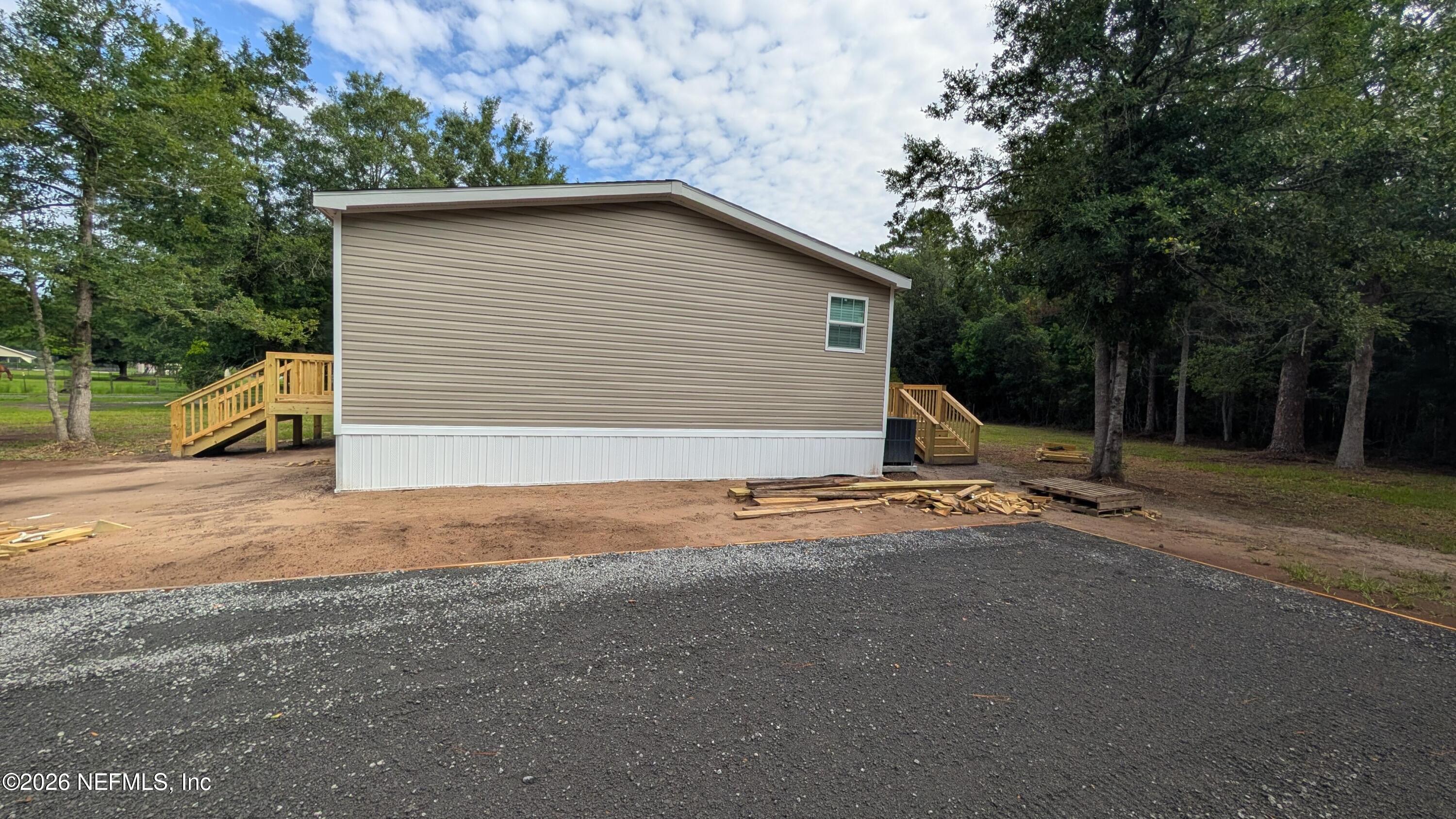 44286 MAPLEWOOD Court