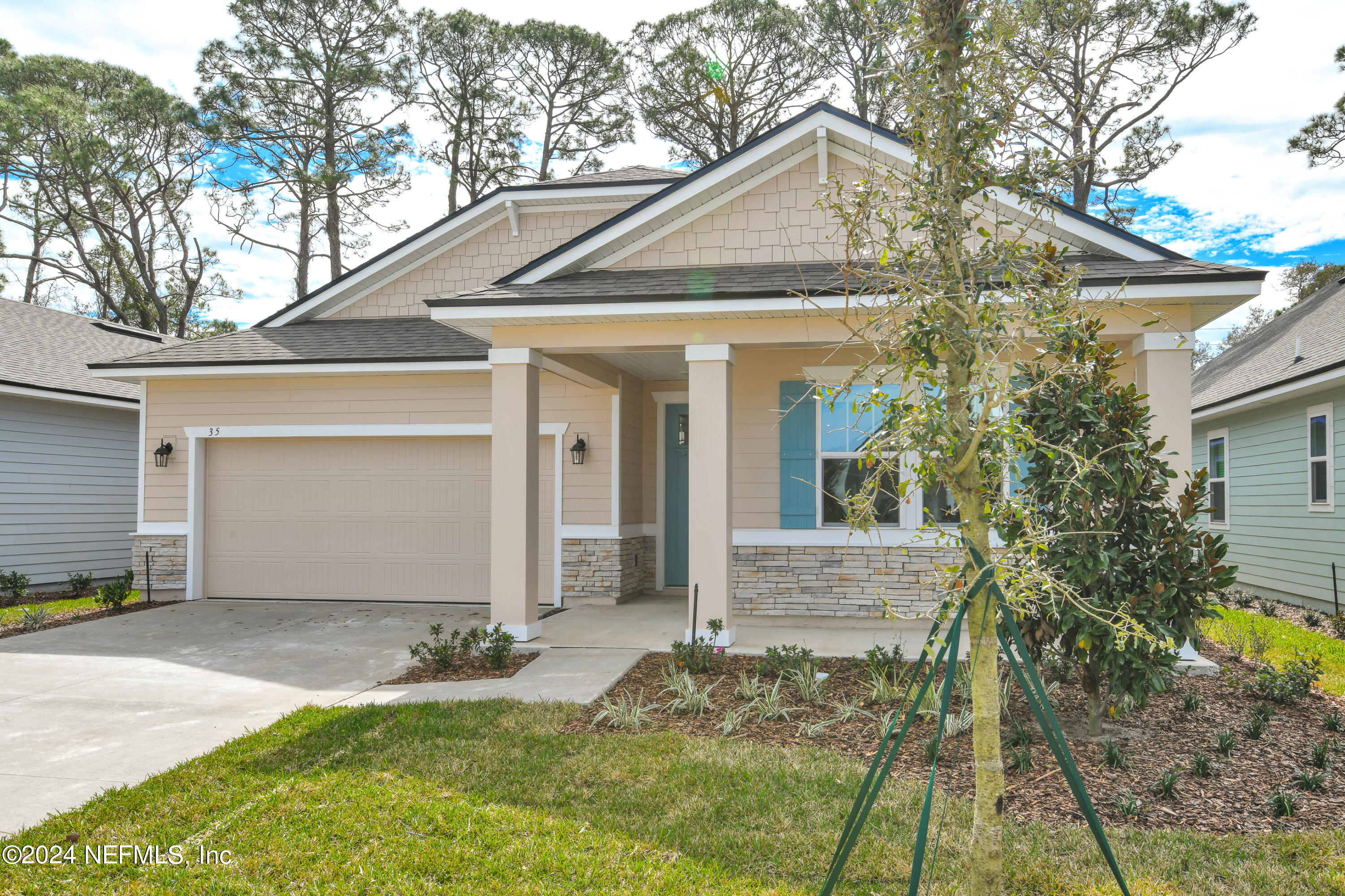 Palm Coast, FL home for sale located at 35 Moana Court S, Palm Coast, FL 32137