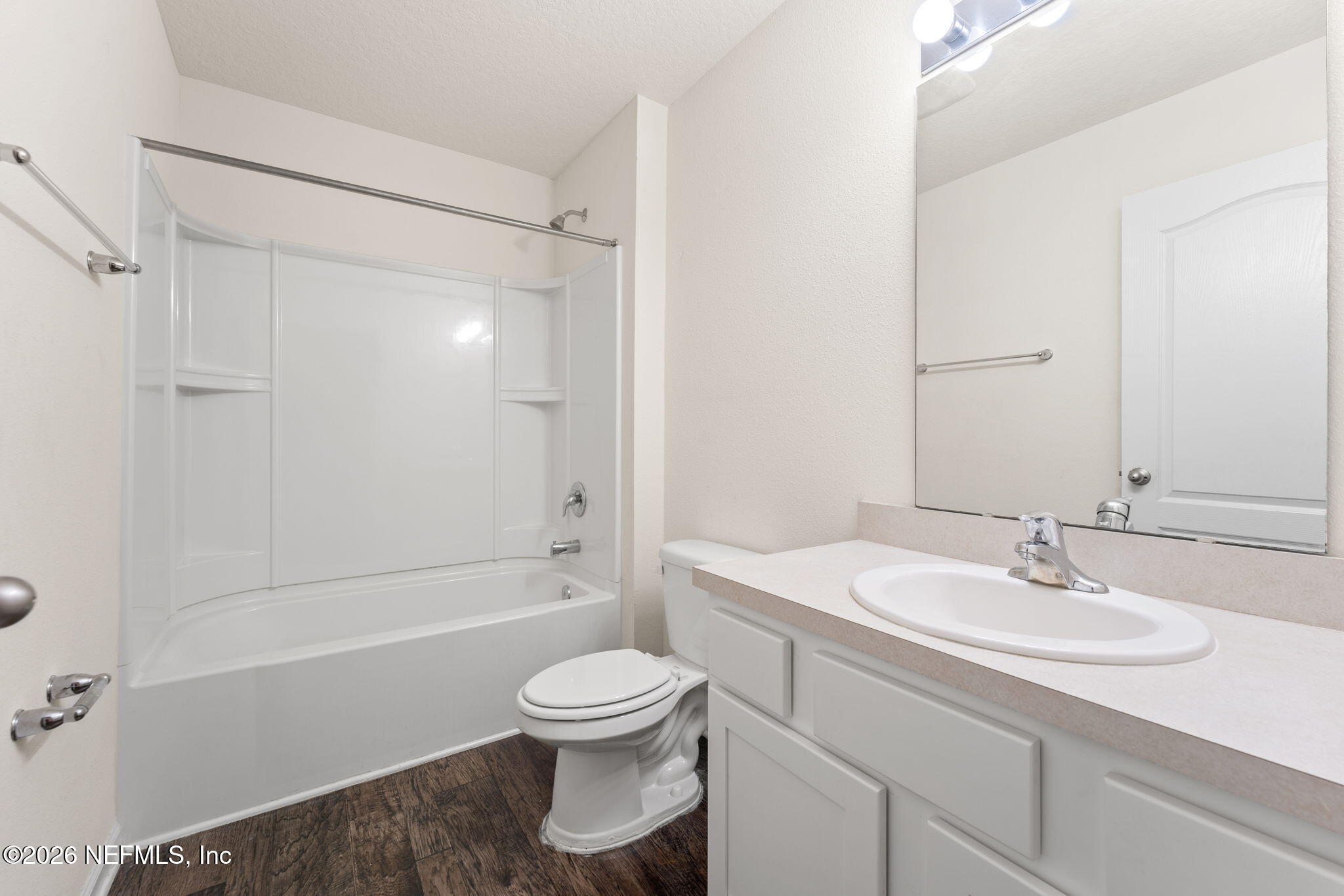 3483 LYNN Court