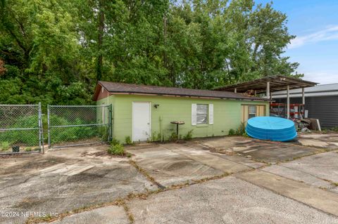 A home in Jacksonville