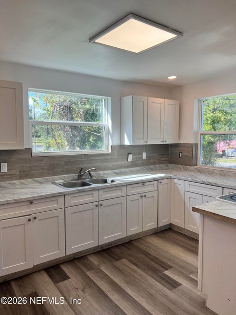 Photo of 1548 W 6TH Street, Jacksonville, FL 32209 (MLS # 2167376)