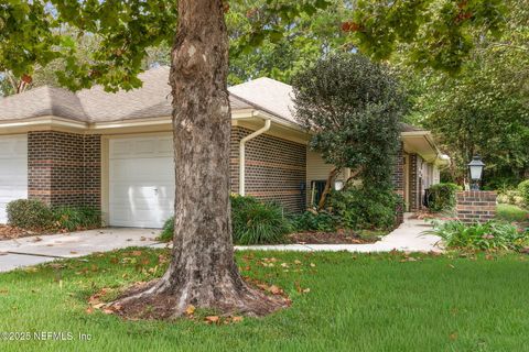 4526 MIDDLETON PARK Circle W Jacksonville FL 32224