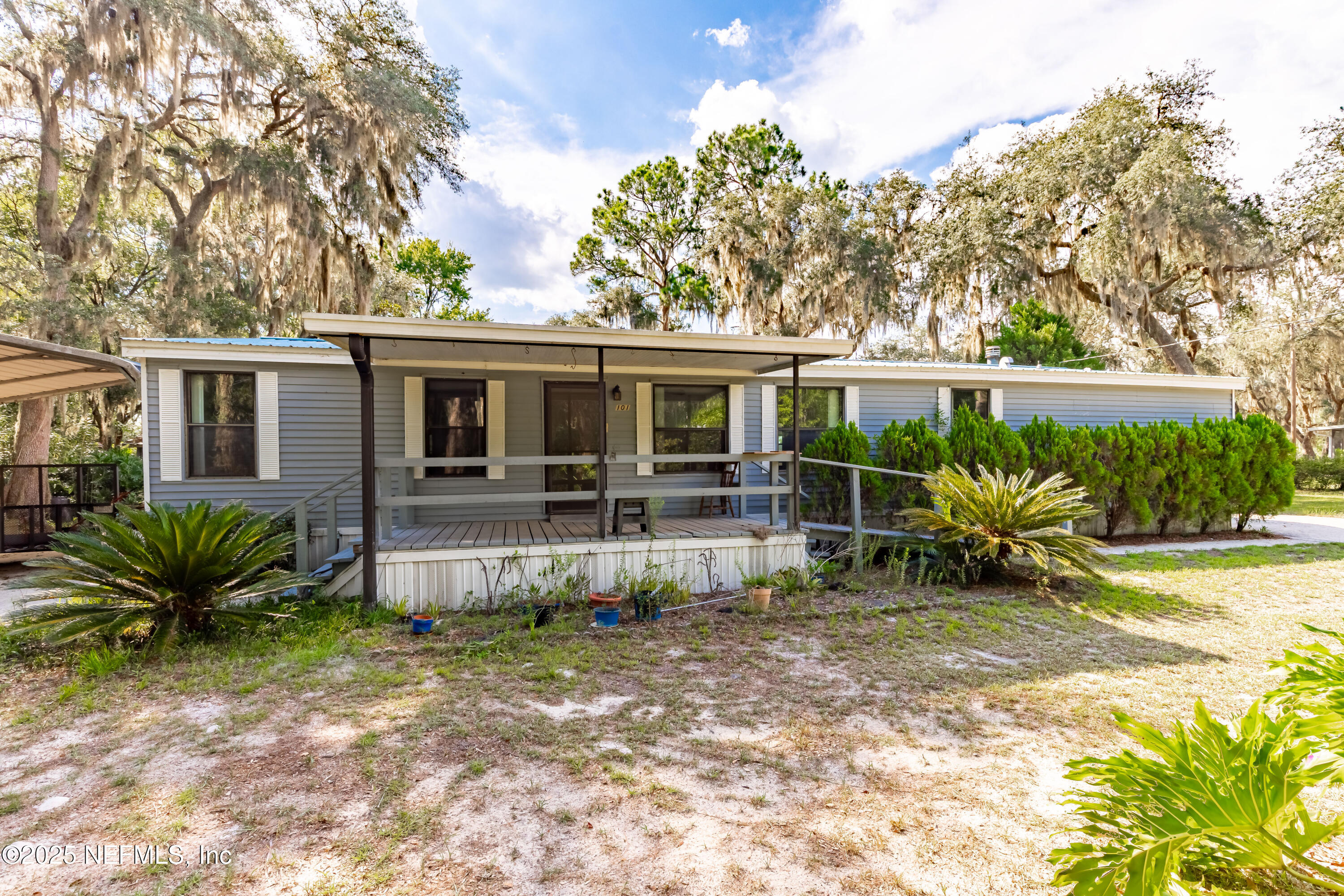 101 PINE TREE Lane