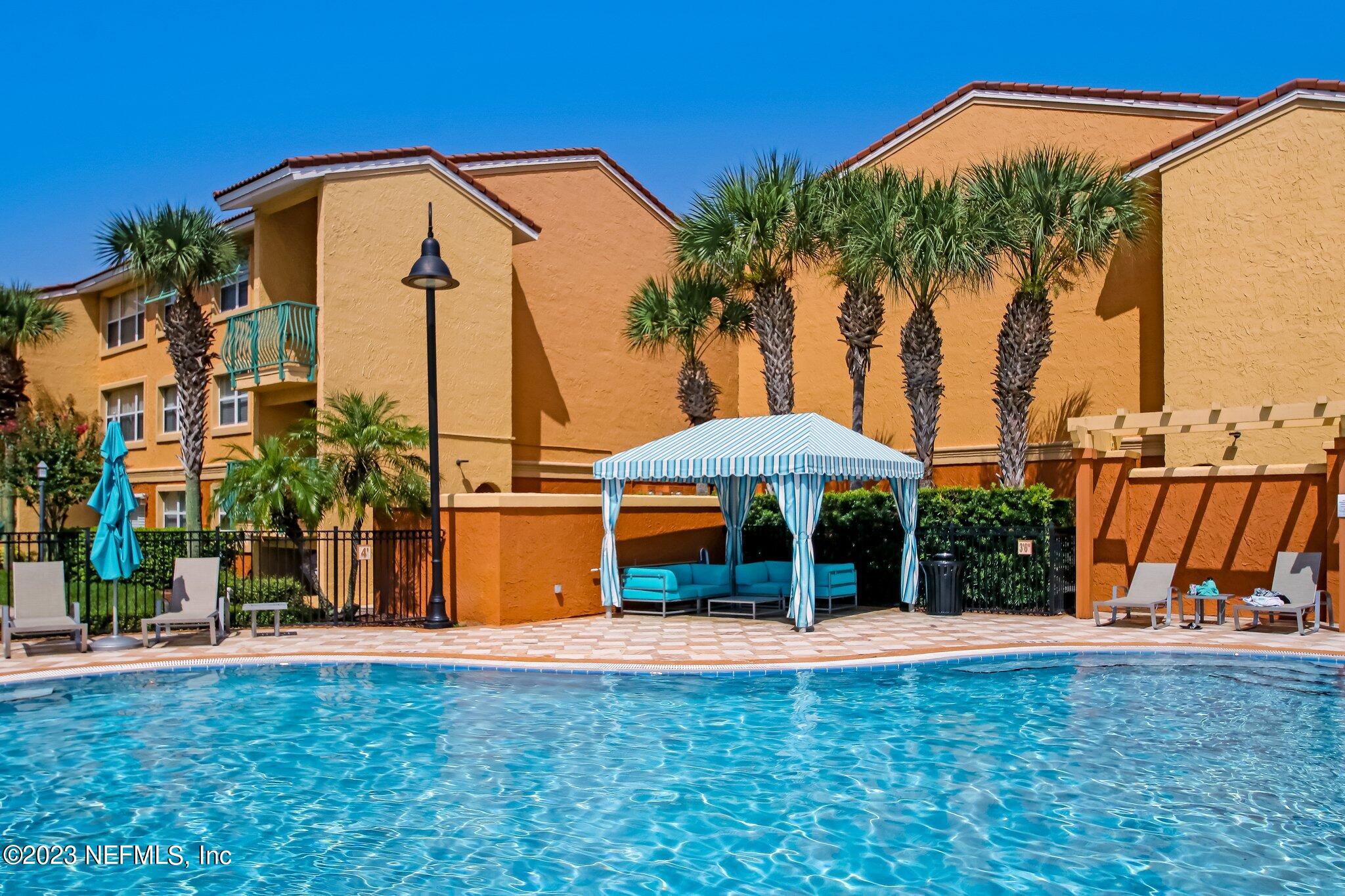 OCEANS EDGE Community Pool