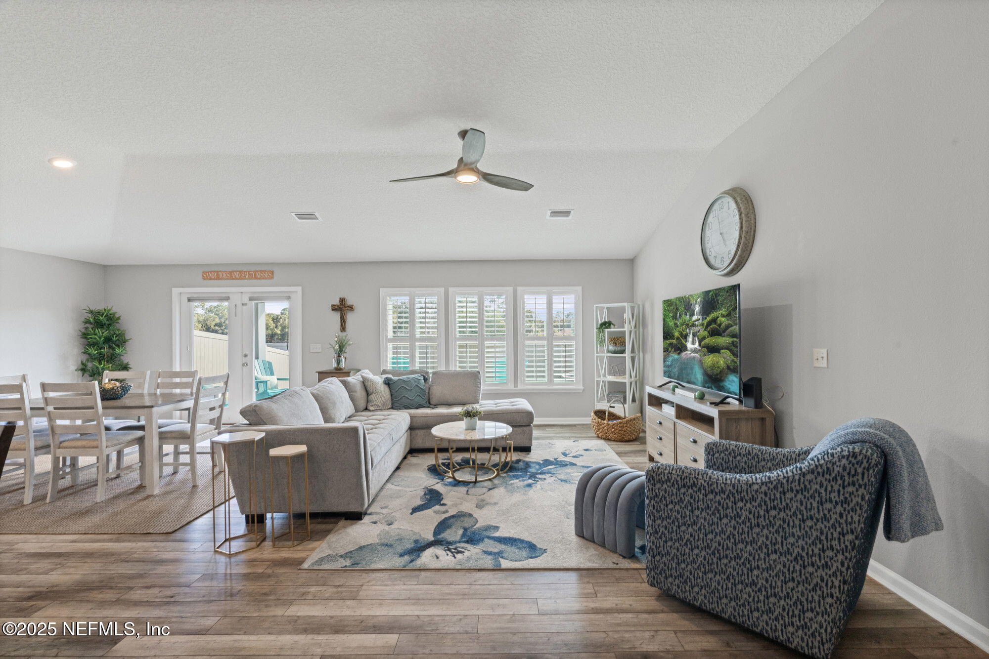 5042 OAK BEND Avenue