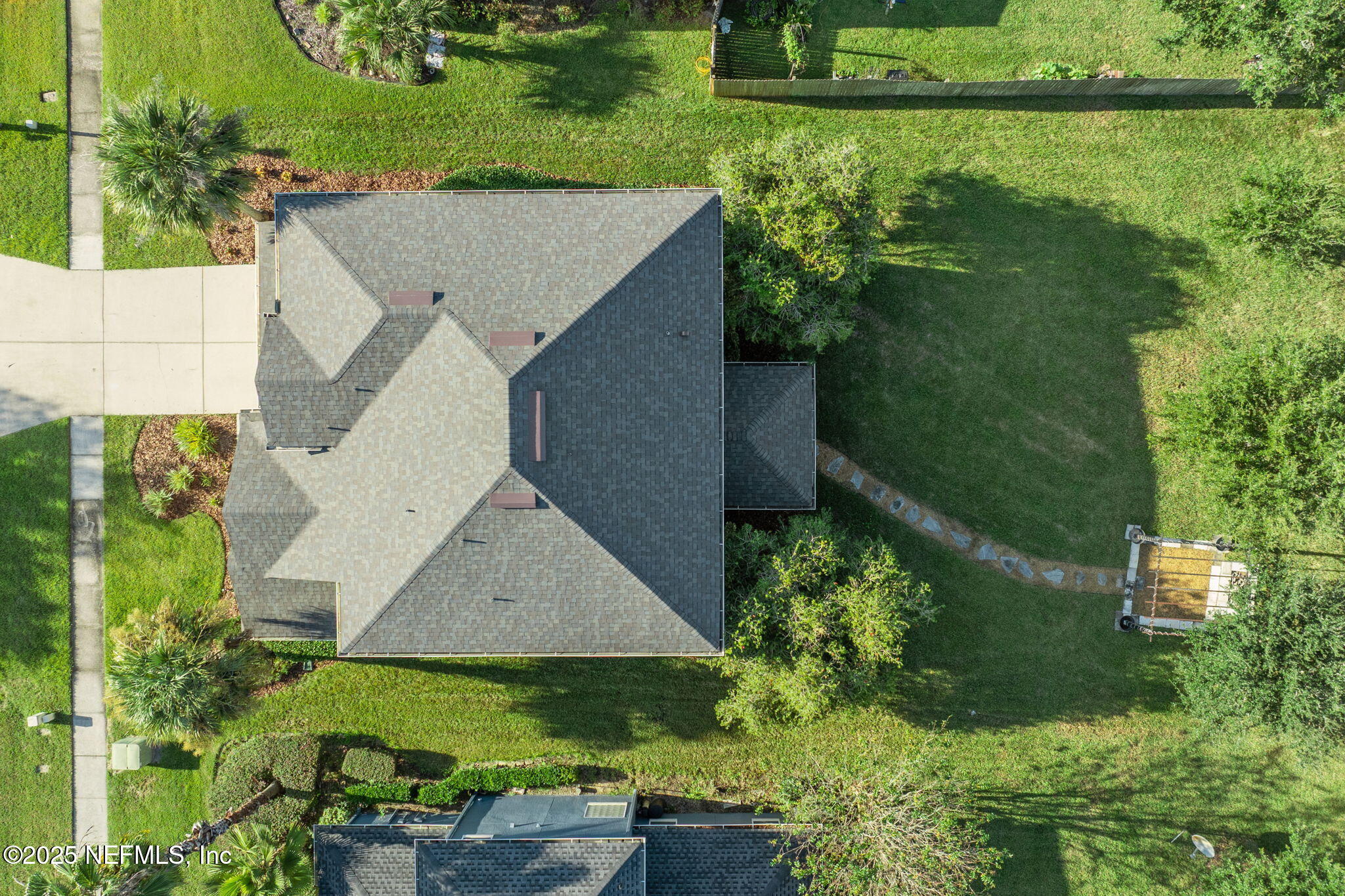 15587 LEXINGTON PARK Boulevard