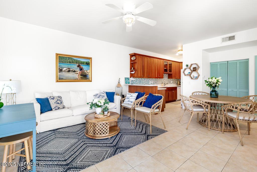 2682 S OCEAN SHORE Boulevard 202