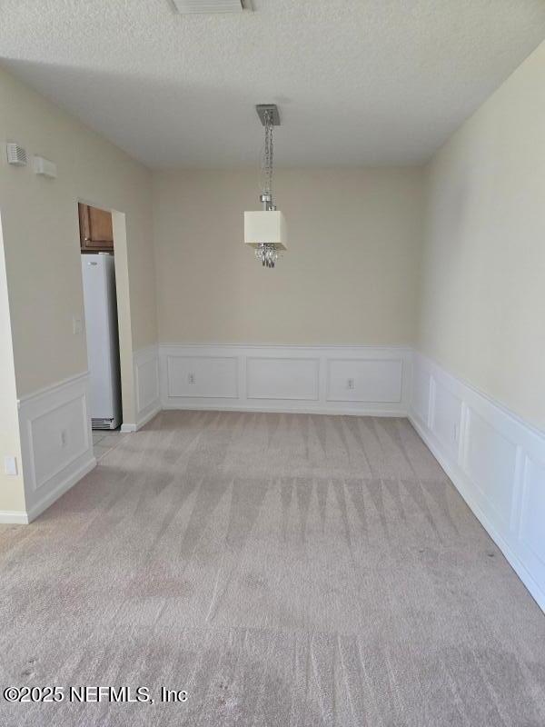 6746 WHITE BLOSSOM Circle 36C