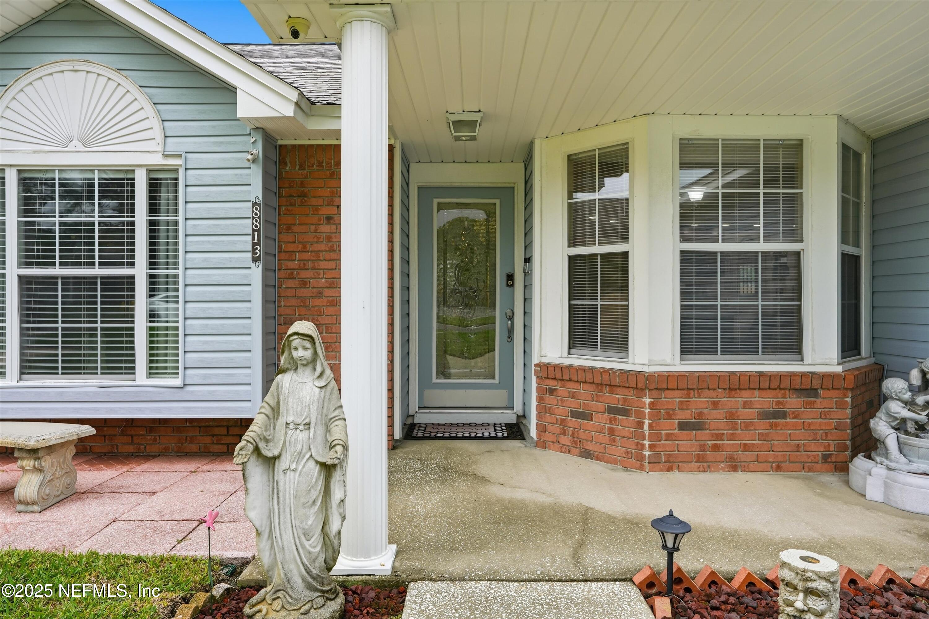 8813 FIELDSIDE Drive S