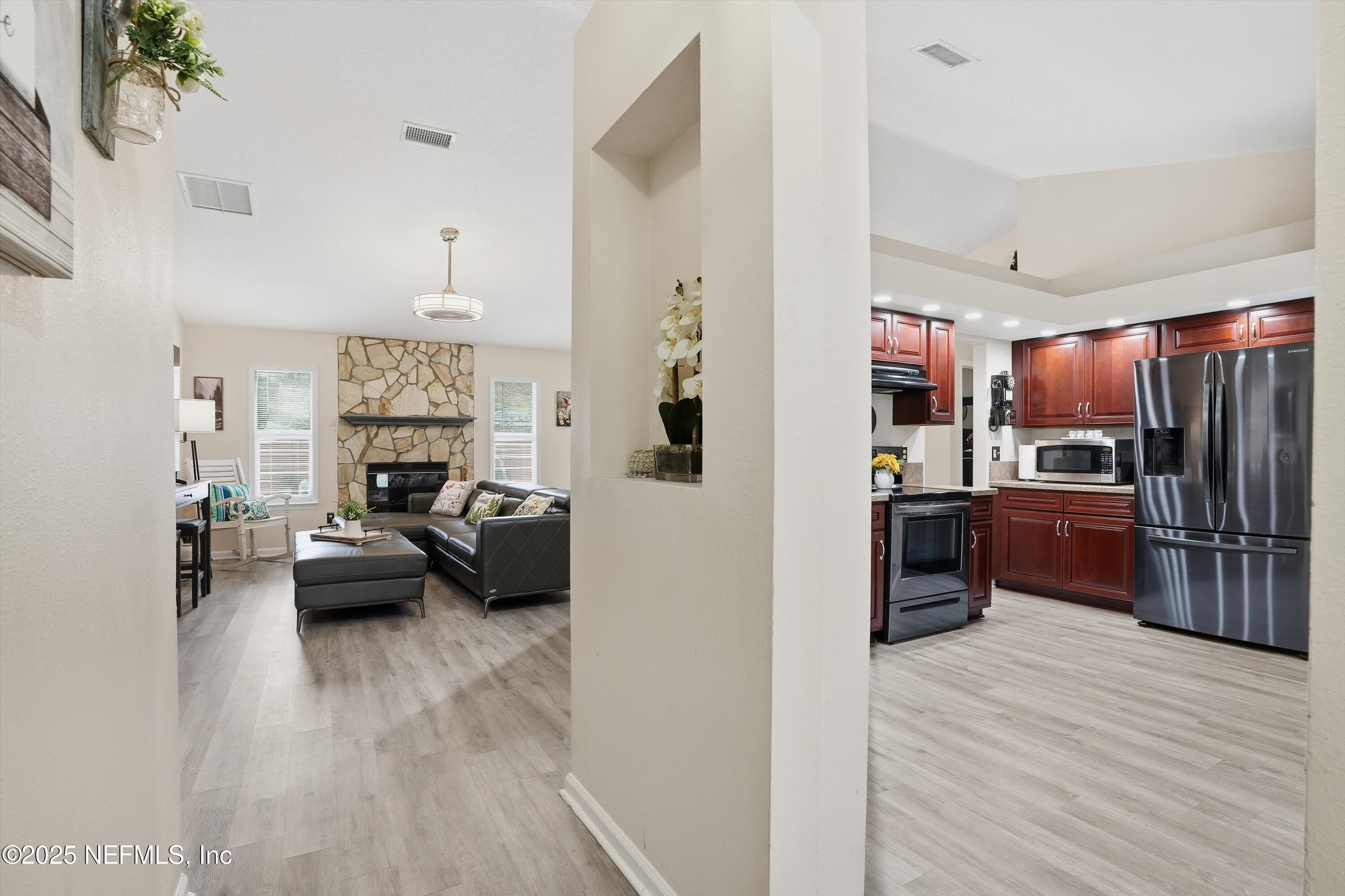 8813 FIELDSIDE Drive S