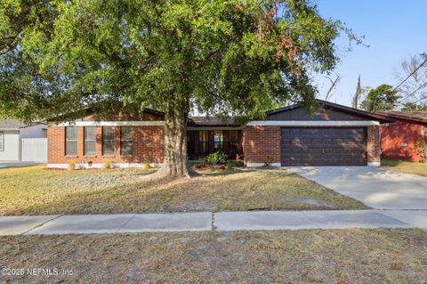 521 CLERMONT Avenue S Orange Park FL 32073