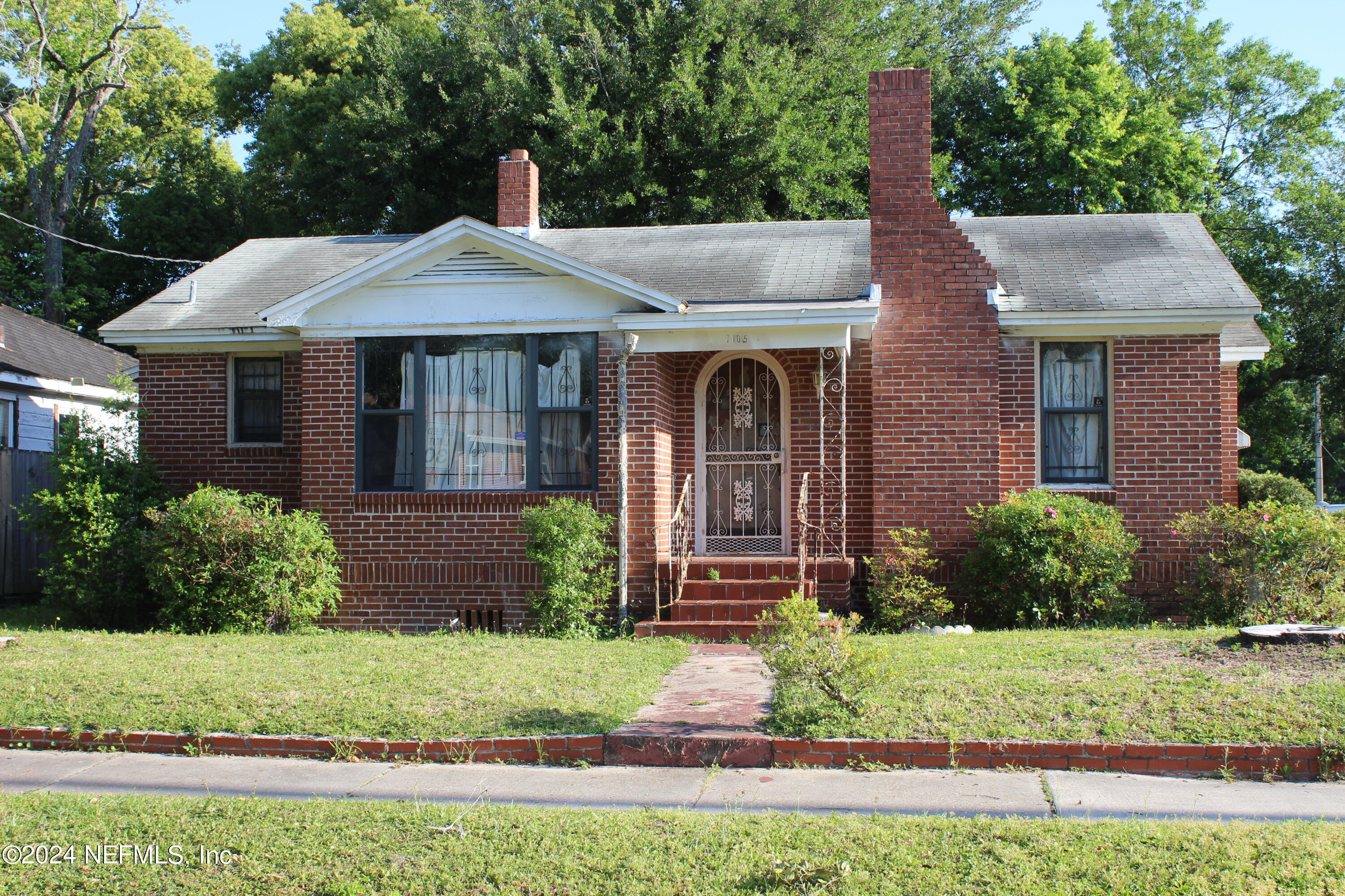 Jacksonville, FL home for sale located at 1105 W 12th Street, Jacksonville, FL 32209
