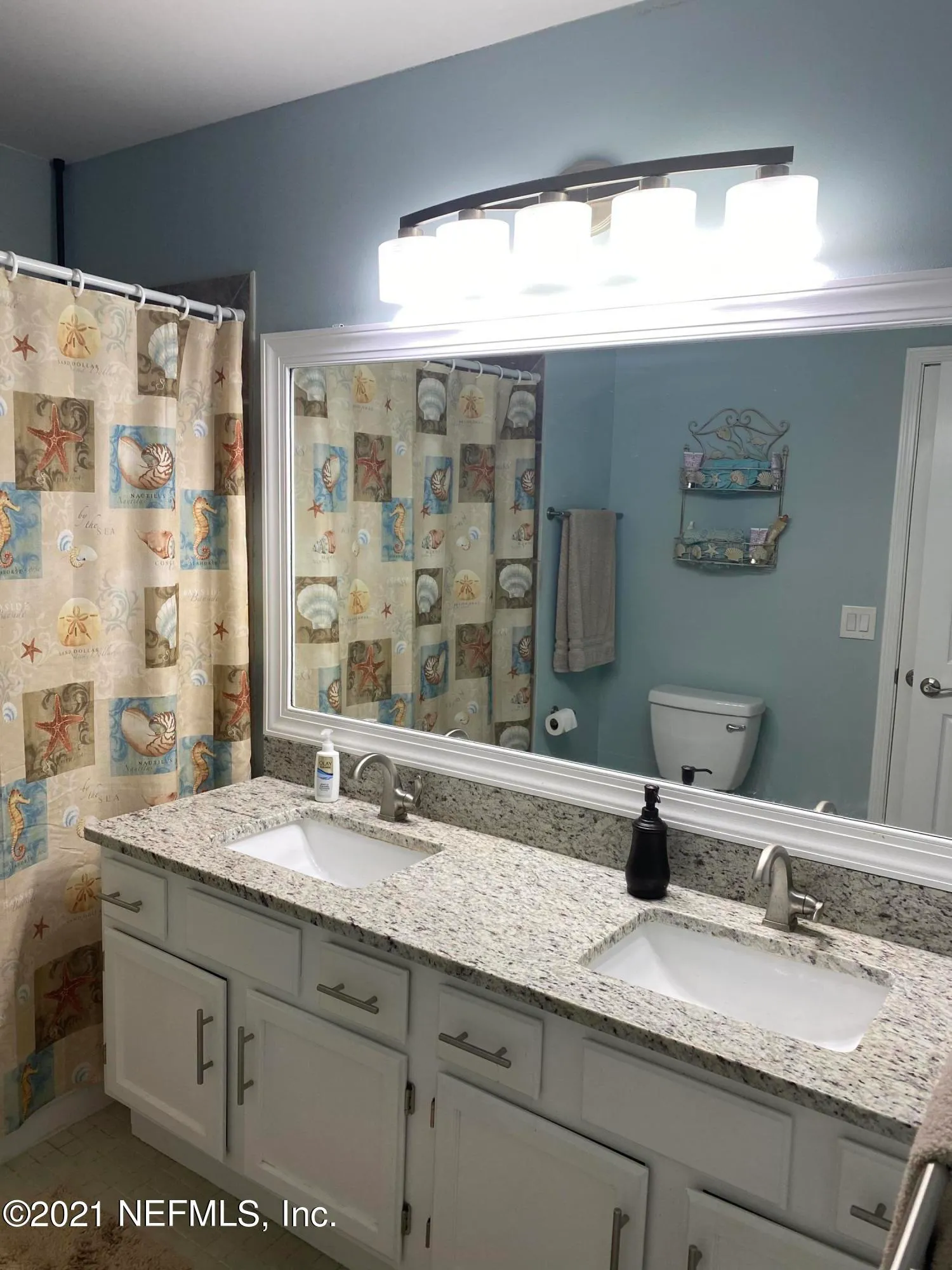 Jacksonville Beach, Florida 32250, United States, 2 Bedrooms Bedrooms, ,2 BathroomsBathrooms,Residential,Pending,32517