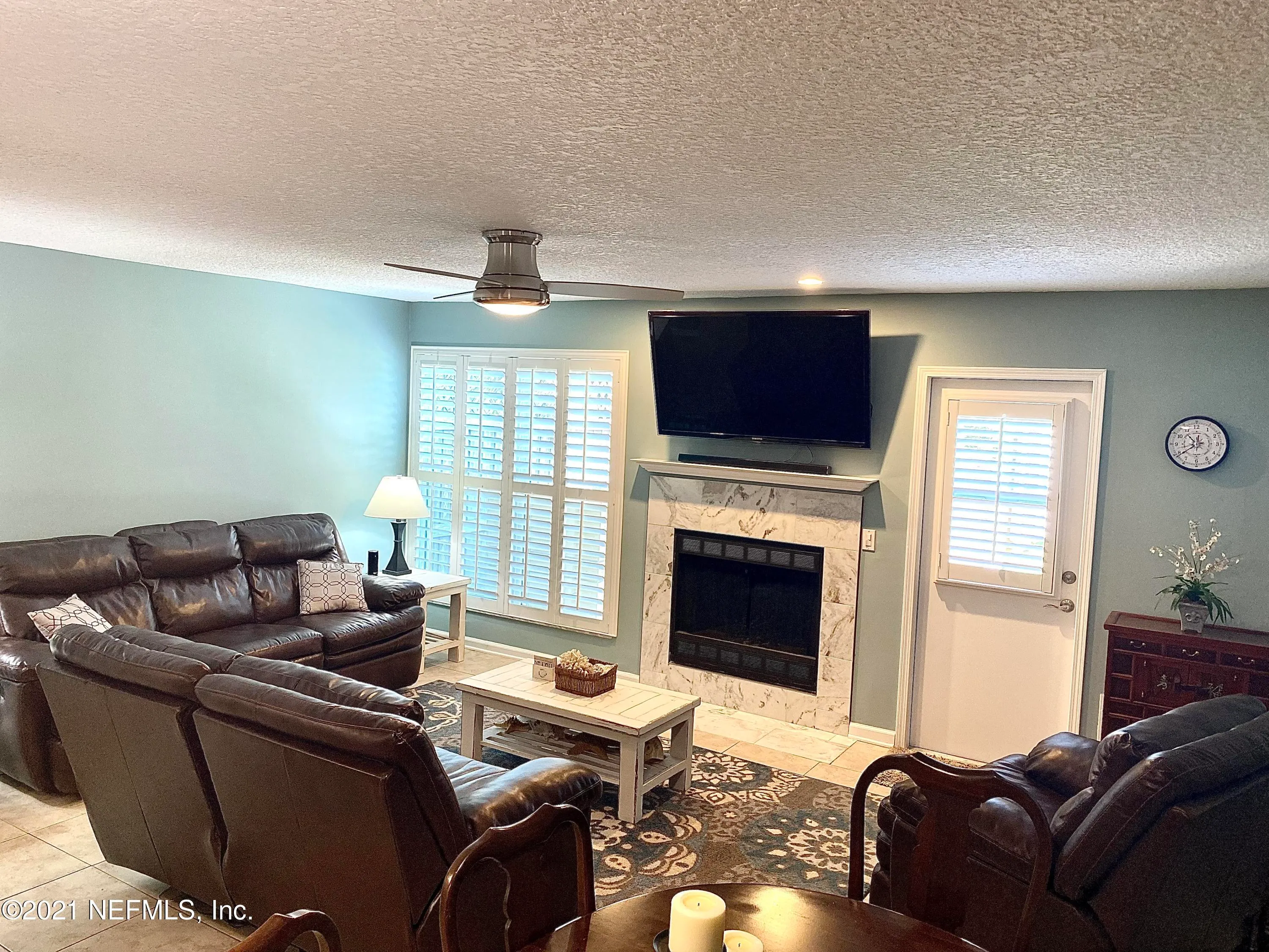 Jacksonville Beach, Florida 32250, United States, 2 Bedrooms Bedrooms, ,2 BathroomsBathrooms,Residential,Pending,32517