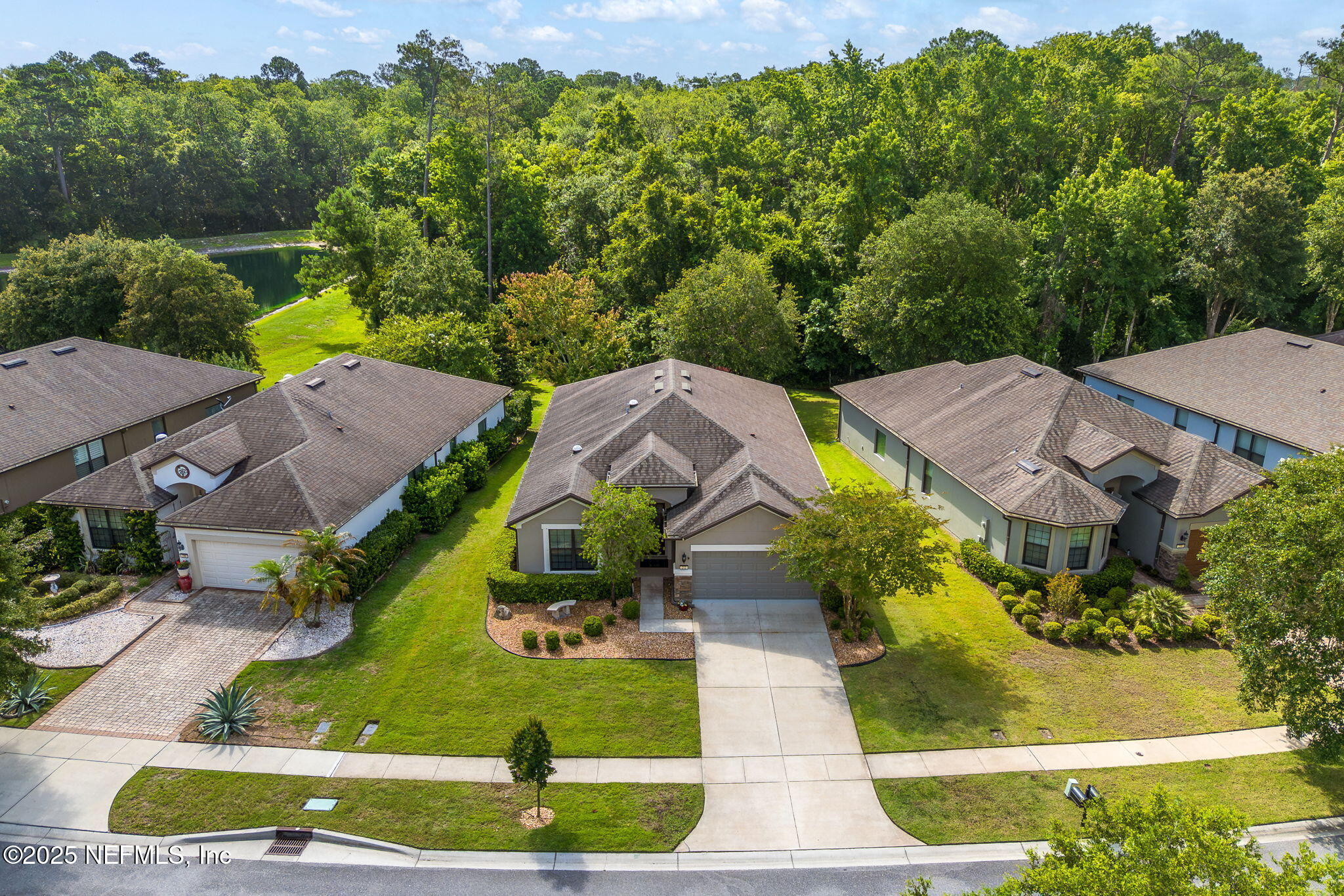 272 HAMMOCKS LANDING Drive