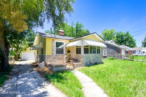 Photo of 569 W 49TH Street, Jacksonville, FL 32208 (MLS # 2152856)