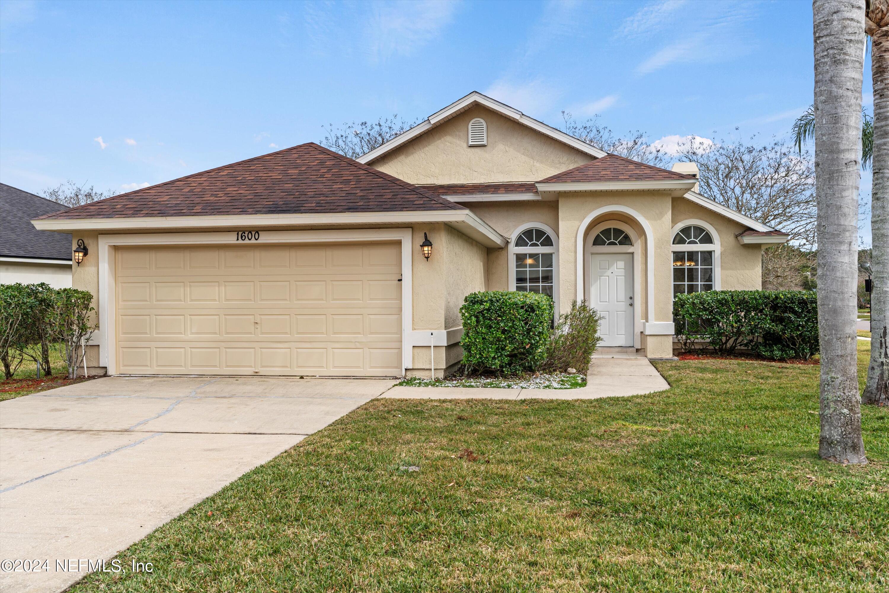 St Augustine, FL home for sale located at 1600 Redstone Court, St Augustine, FL 32092
