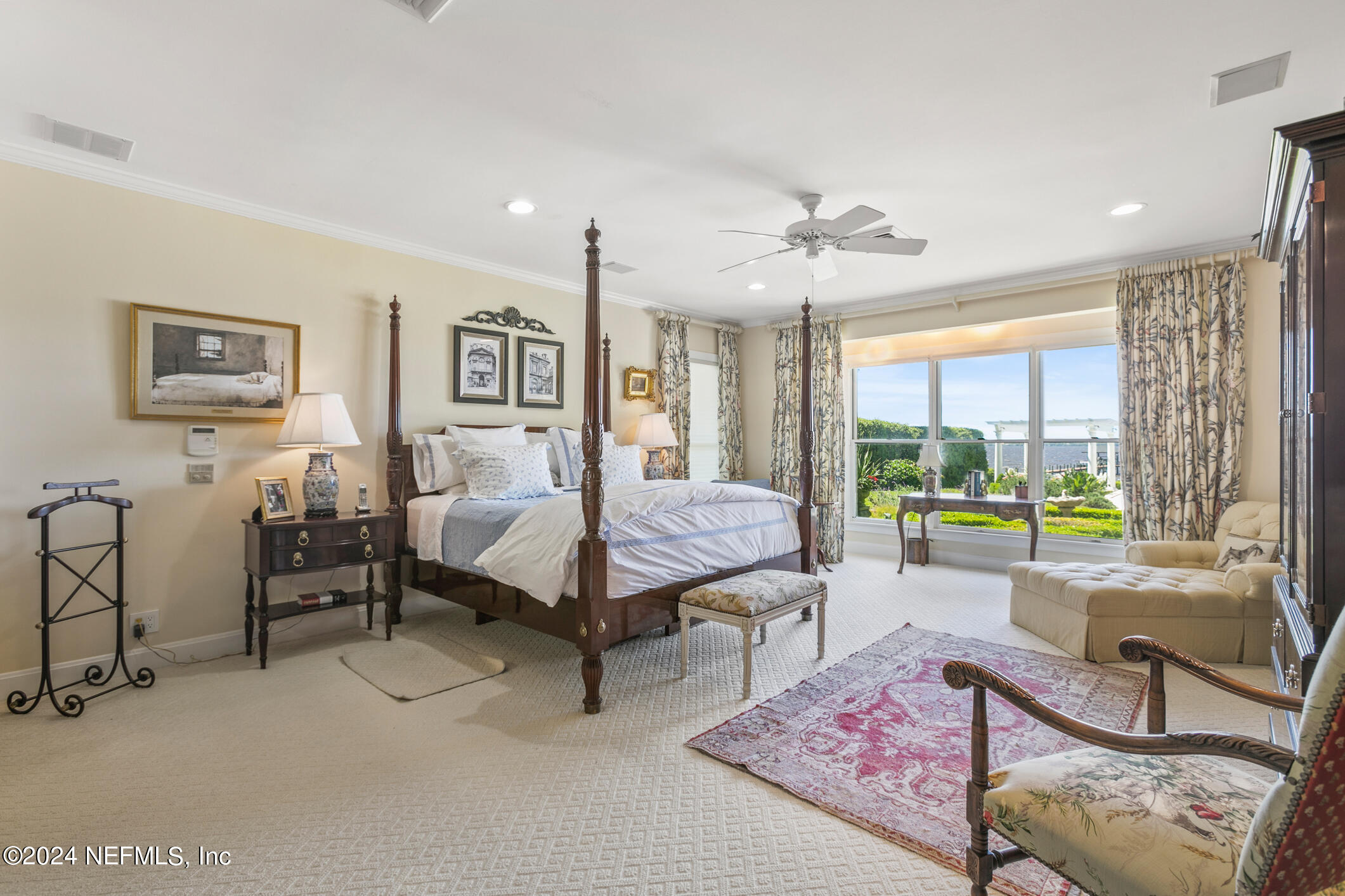 Jacksonville, Florida 32207, United States, 5 Bedrooms Bedrooms, ,6 BathroomsBathrooms,Residential,Pending,27159