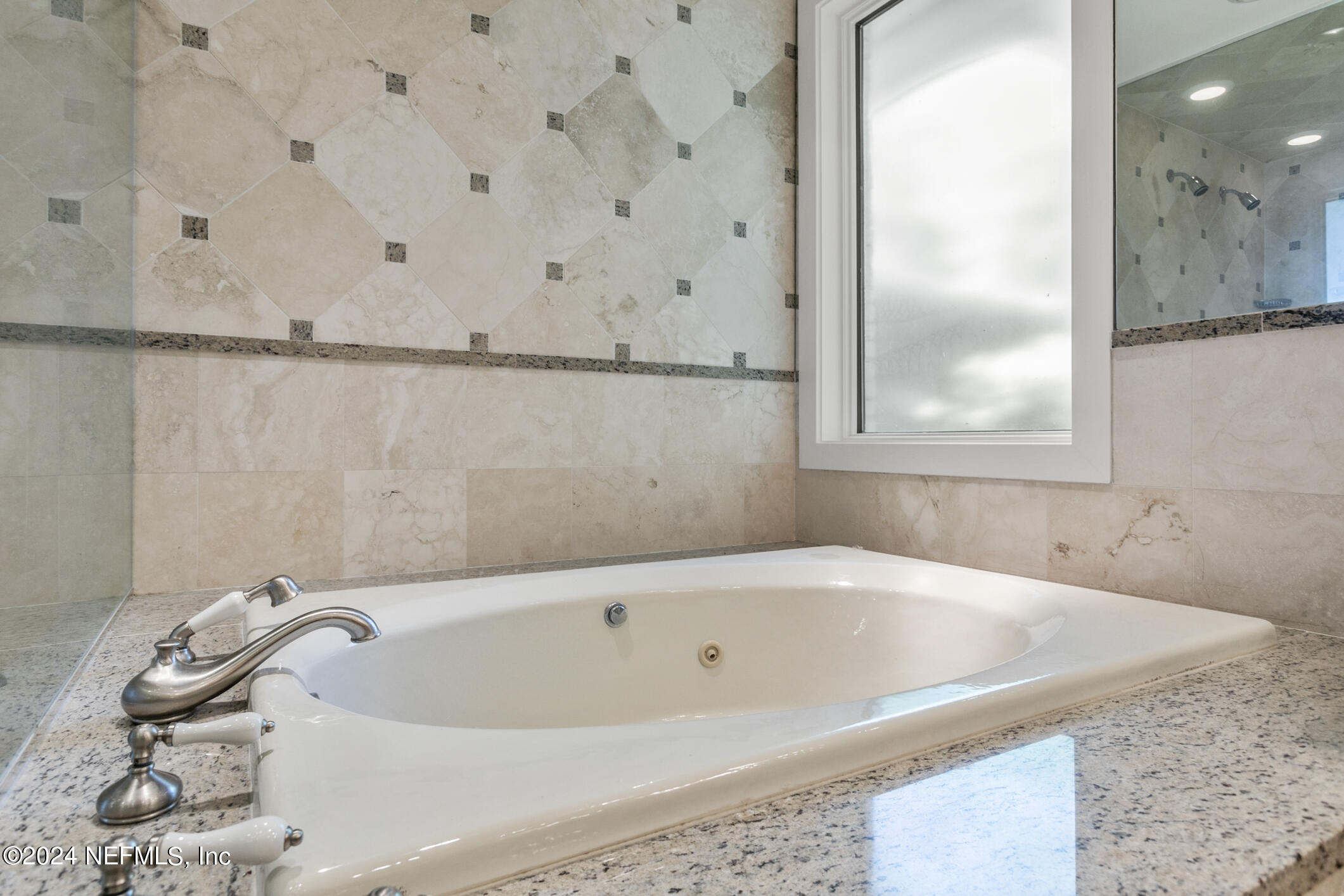 Jacksonville, Florida 32207, United States, 5 Bedrooms Bedrooms, ,6 BathroomsBathrooms,Residential,Pending,27159