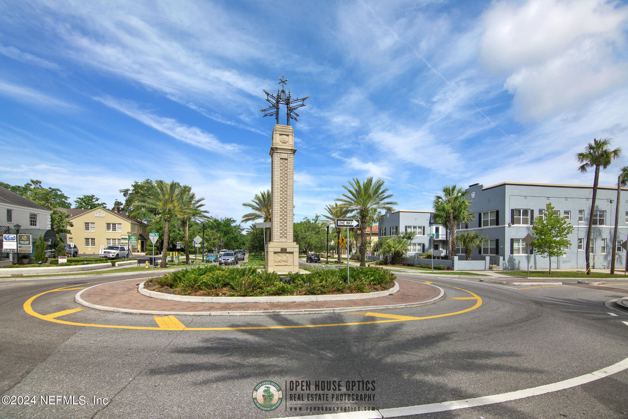 Jacksonville, Florida 32207, United States, 5 Bedrooms Bedrooms, ,6 BathroomsBathrooms,Residential,Pending,27159