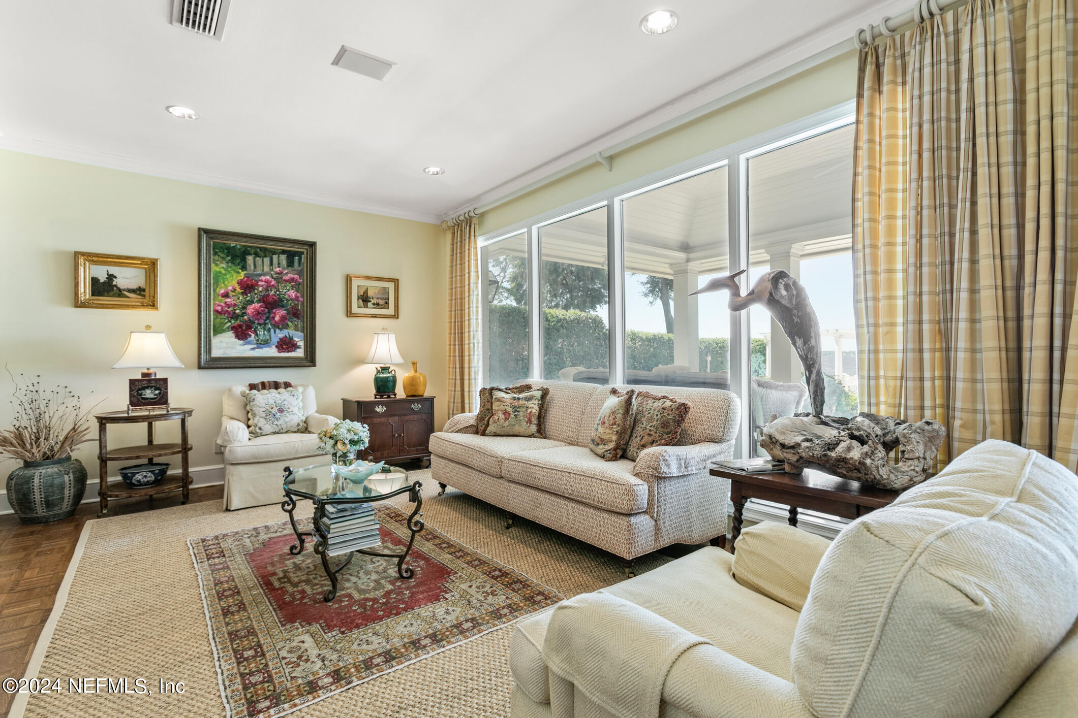 Jacksonville, Florida 32207, United States, 5 Bedrooms Bedrooms, ,6 BathroomsBathrooms,Residential,Pending,27159