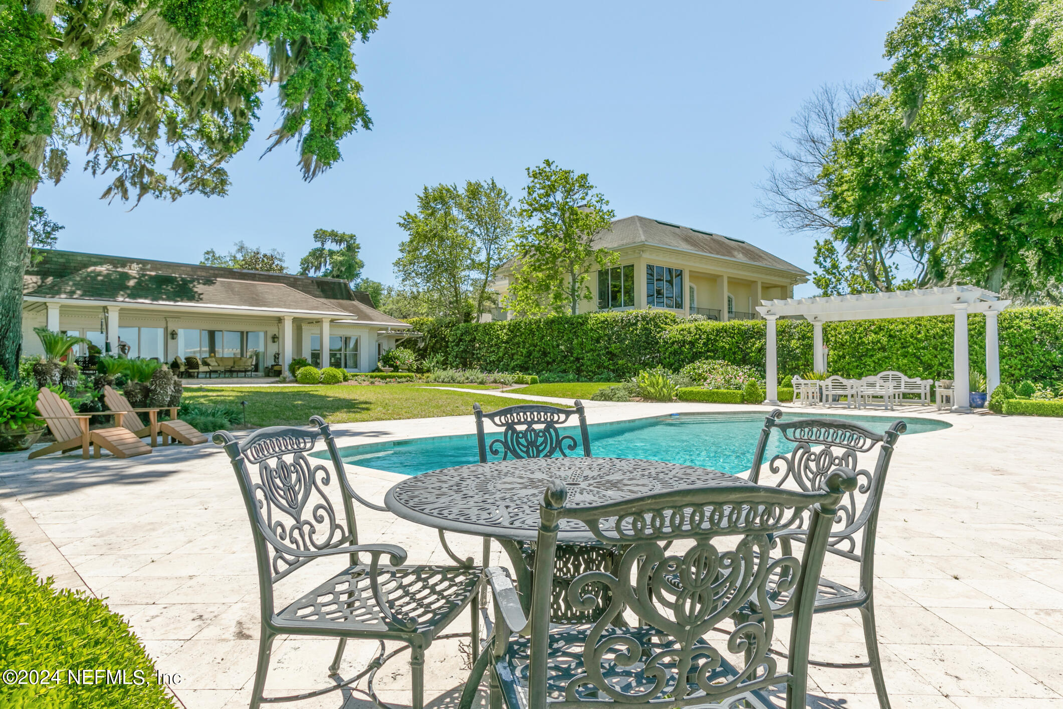 Jacksonville, Florida 32207, United States, 5 Bedrooms Bedrooms, ,6 BathroomsBathrooms,Residential,Pending,27159