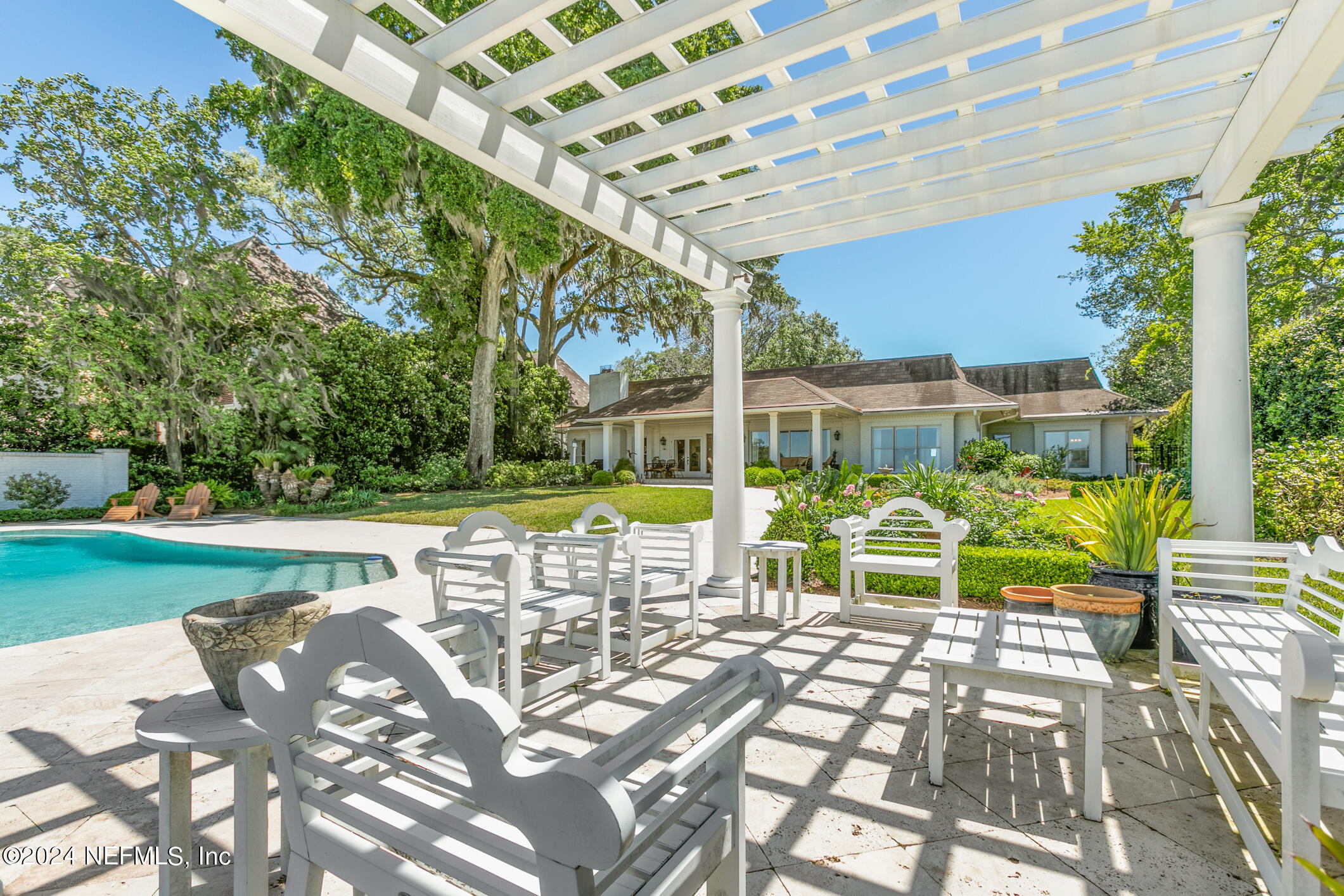 Jacksonville, Florida 32207, United States, 5 Bedrooms Bedrooms, ,6 BathroomsBathrooms,Residential,Pending,27159