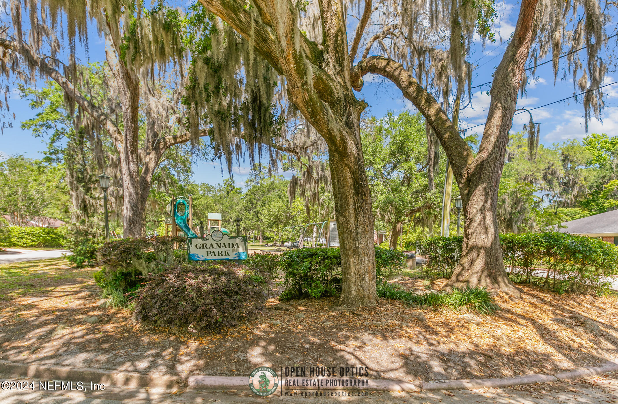 Jacksonville, Florida 32207, United States, 5 Bedrooms Bedrooms, ,6 BathroomsBathrooms,Residential,Pending,27159