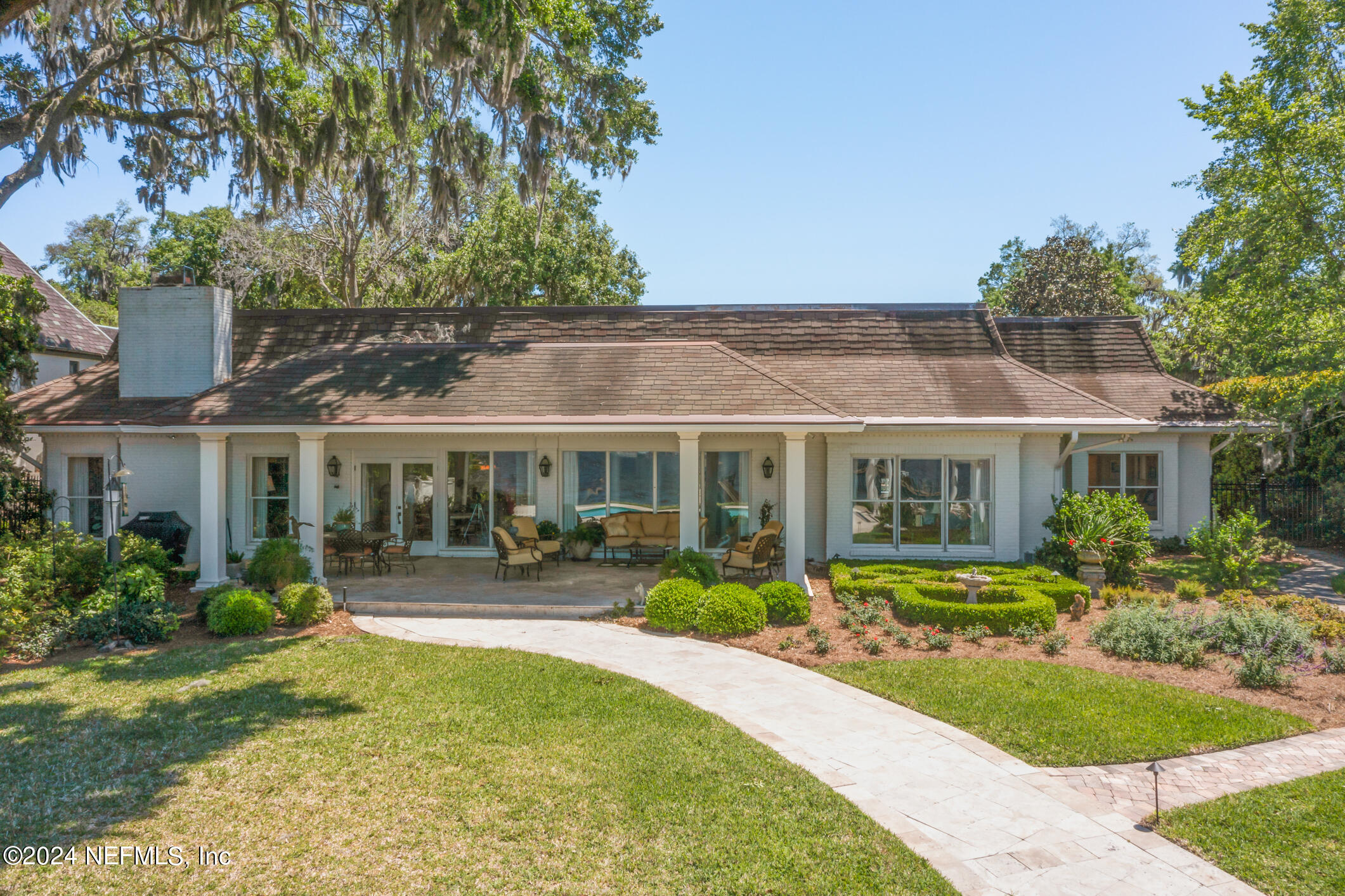 Jacksonville, Florida 32207, United States, 5 Bedrooms Bedrooms, ,6 BathroomsBathrooms,Residential,Pending,27159