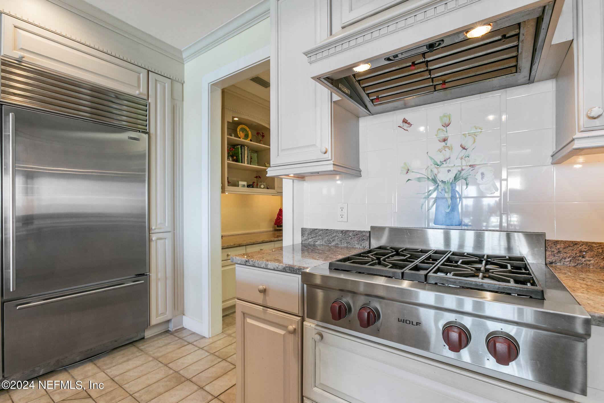 Jacksonville, Florida 32207, United States, 5 Bedrooms Bedrooms, ,6 BathroomsBathrooms,Residential,Pending,27159