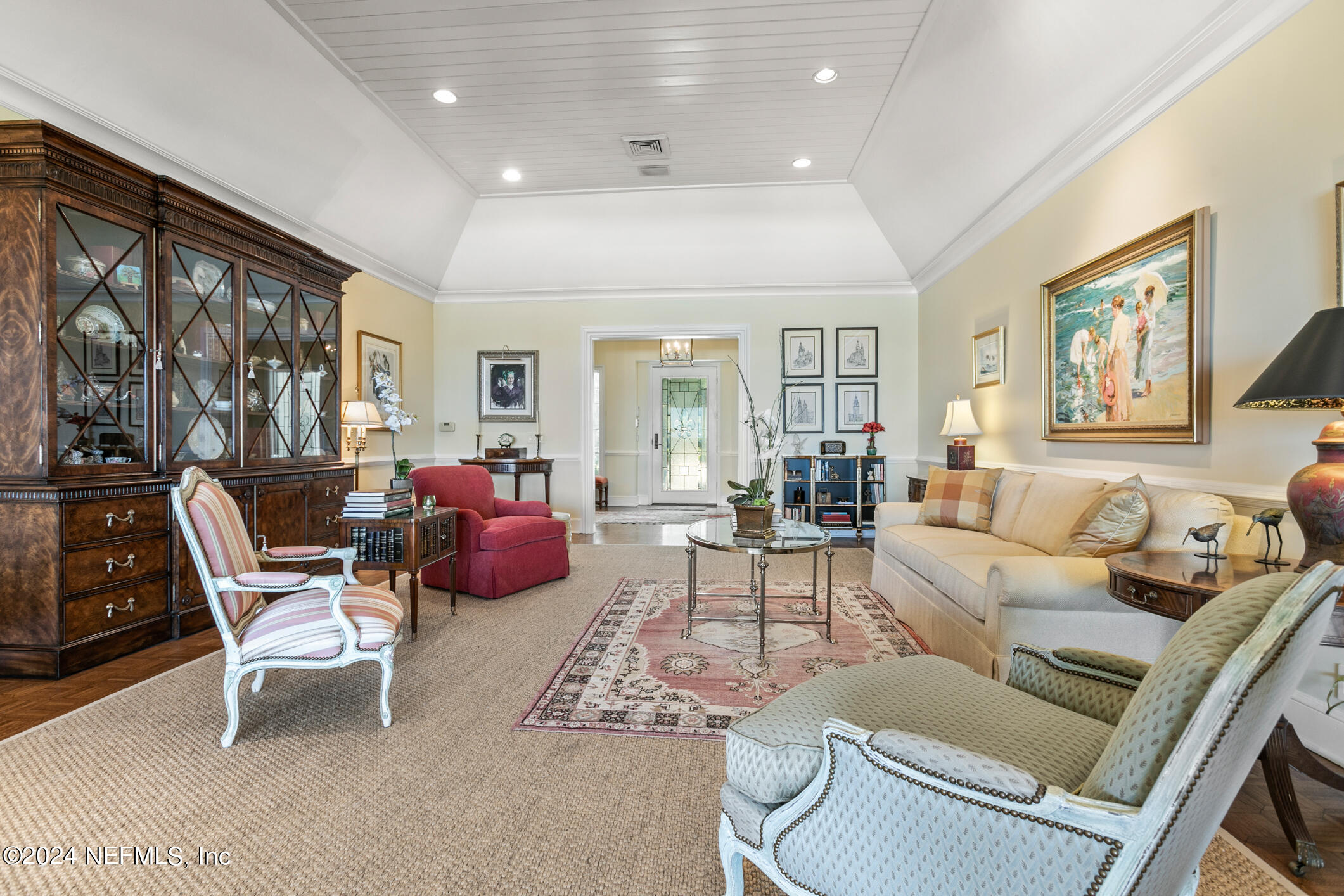 Jacksonville, Florida 32207, United States, 5 Bedrooms Bedrooms, ,6 BathroomsBathrooms,Residential,Pending,27159