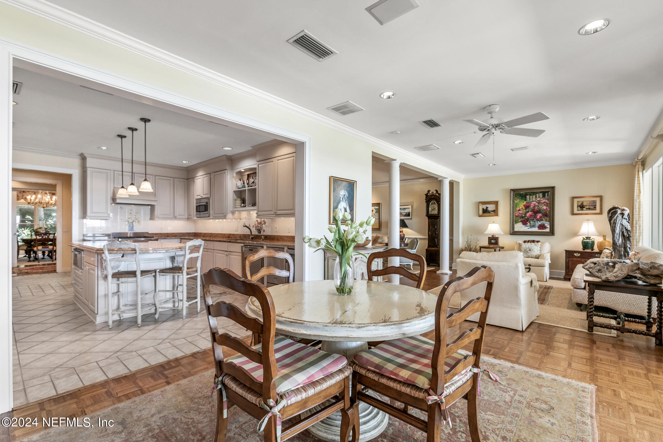 Jacksonville, Florida 32207, United States, 5 Bedrooms Bedrooms, ,6 BathroomsBathrooms,Residential,Pending,27159