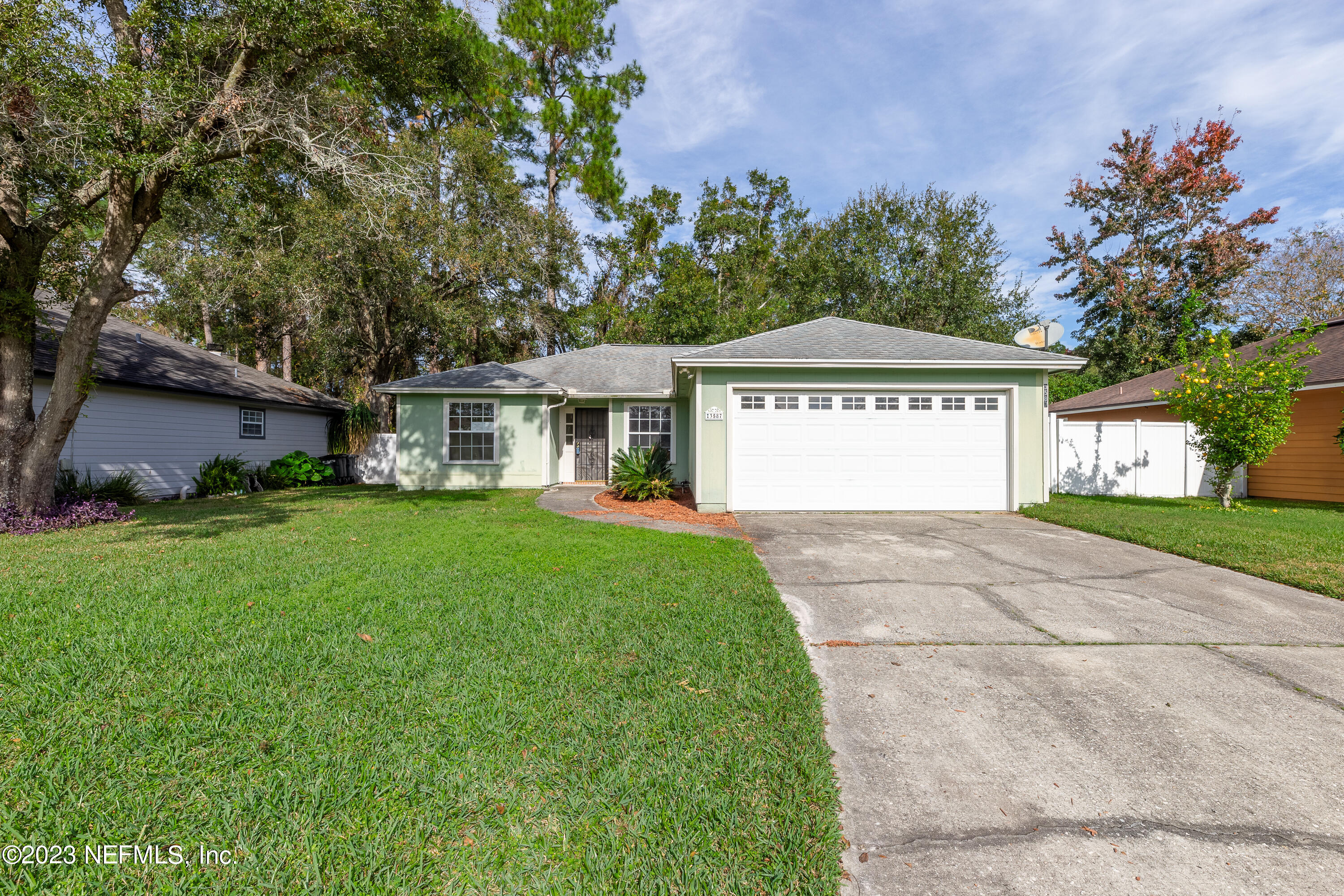 Jacksonville, FL home for sale located at 3587 Barbizon Court, Jacksonville, FL 32257