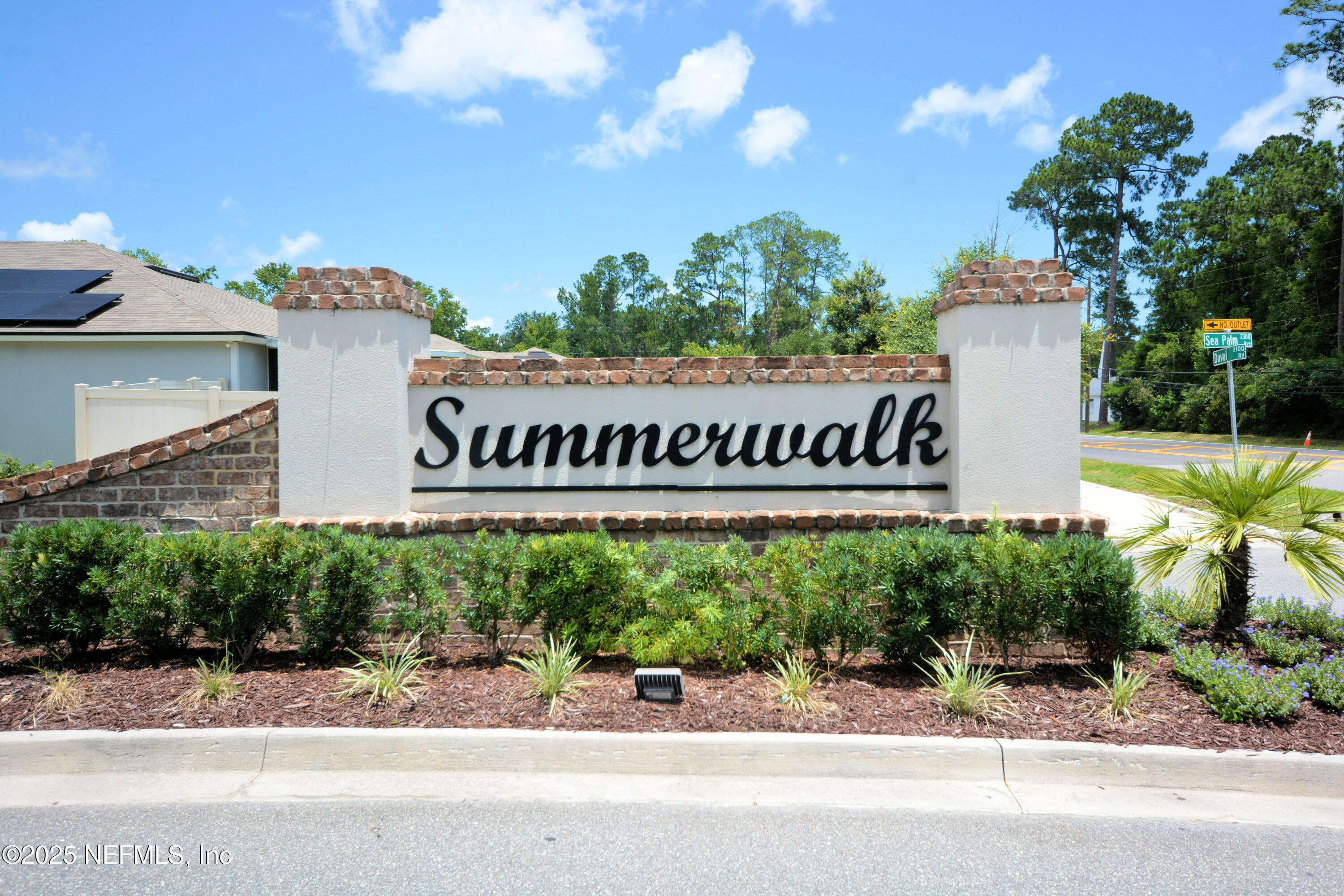 2536 BEACHVIEW Drive