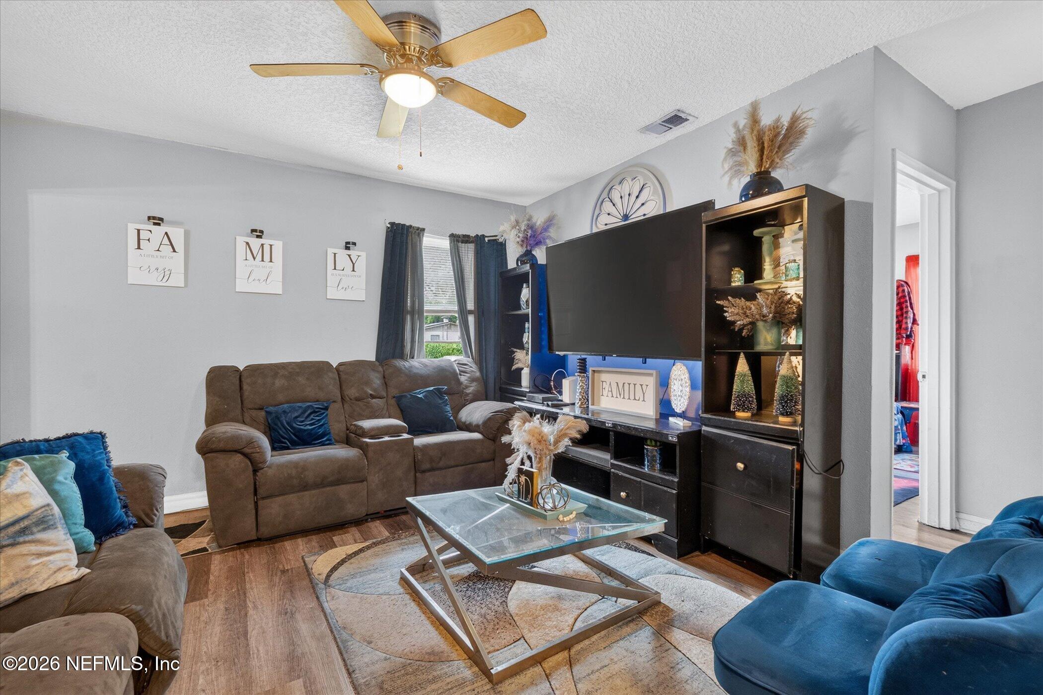 5257 WOODCREST Road - Photo 4
