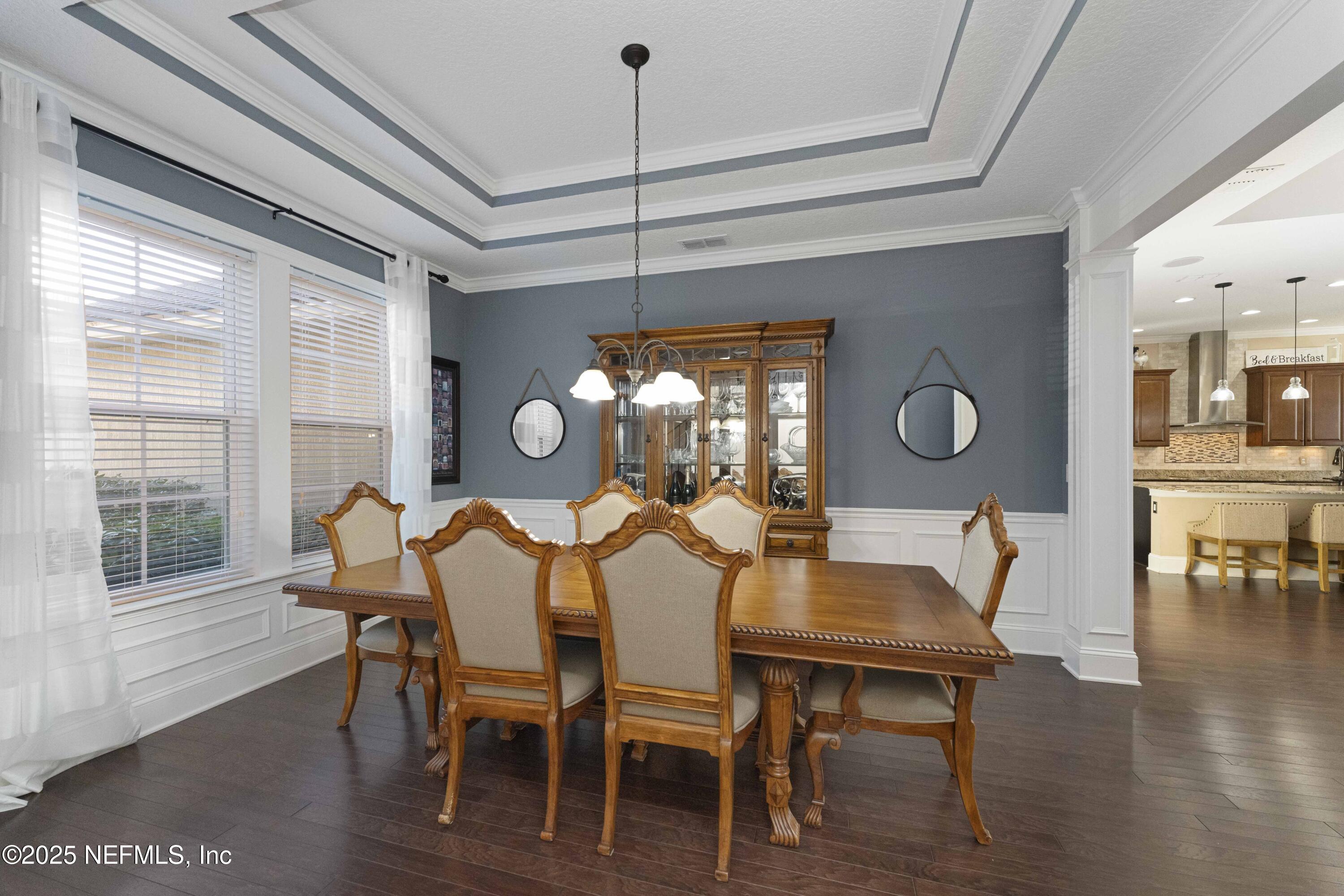 108 PINETA Way