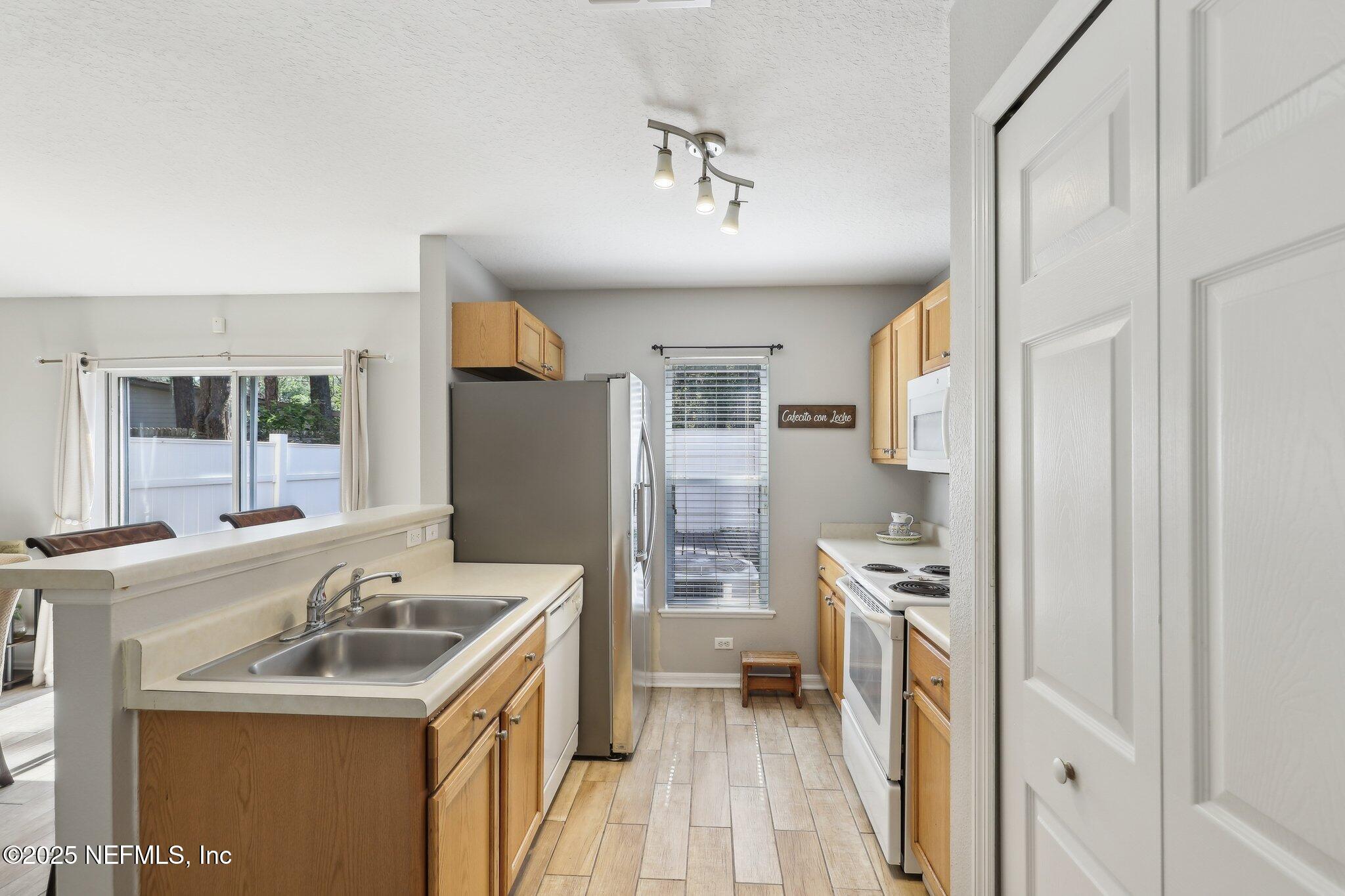 8227 HALLS HAMMOCK Court