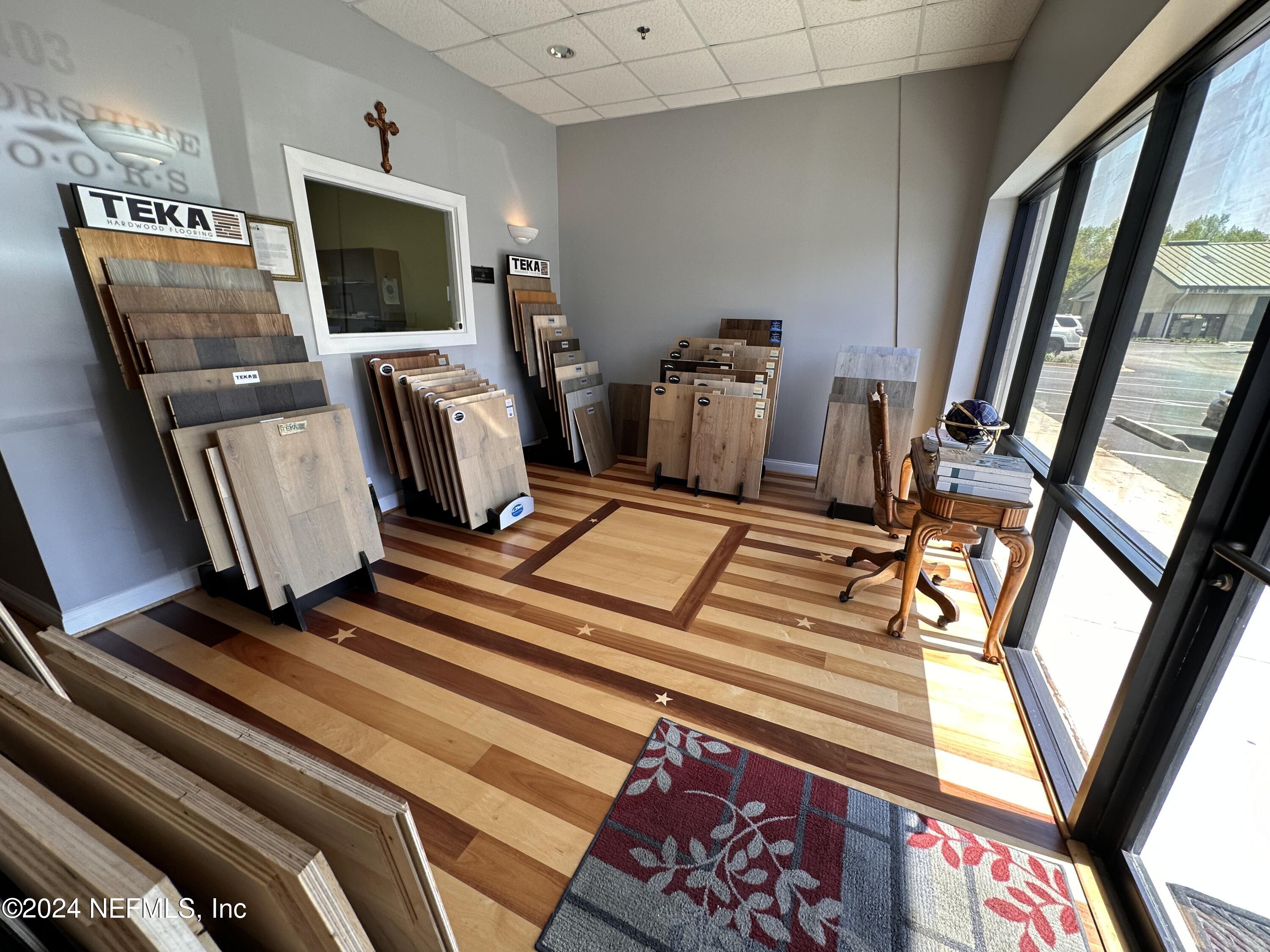 3653 REGENT Boulevard 403
